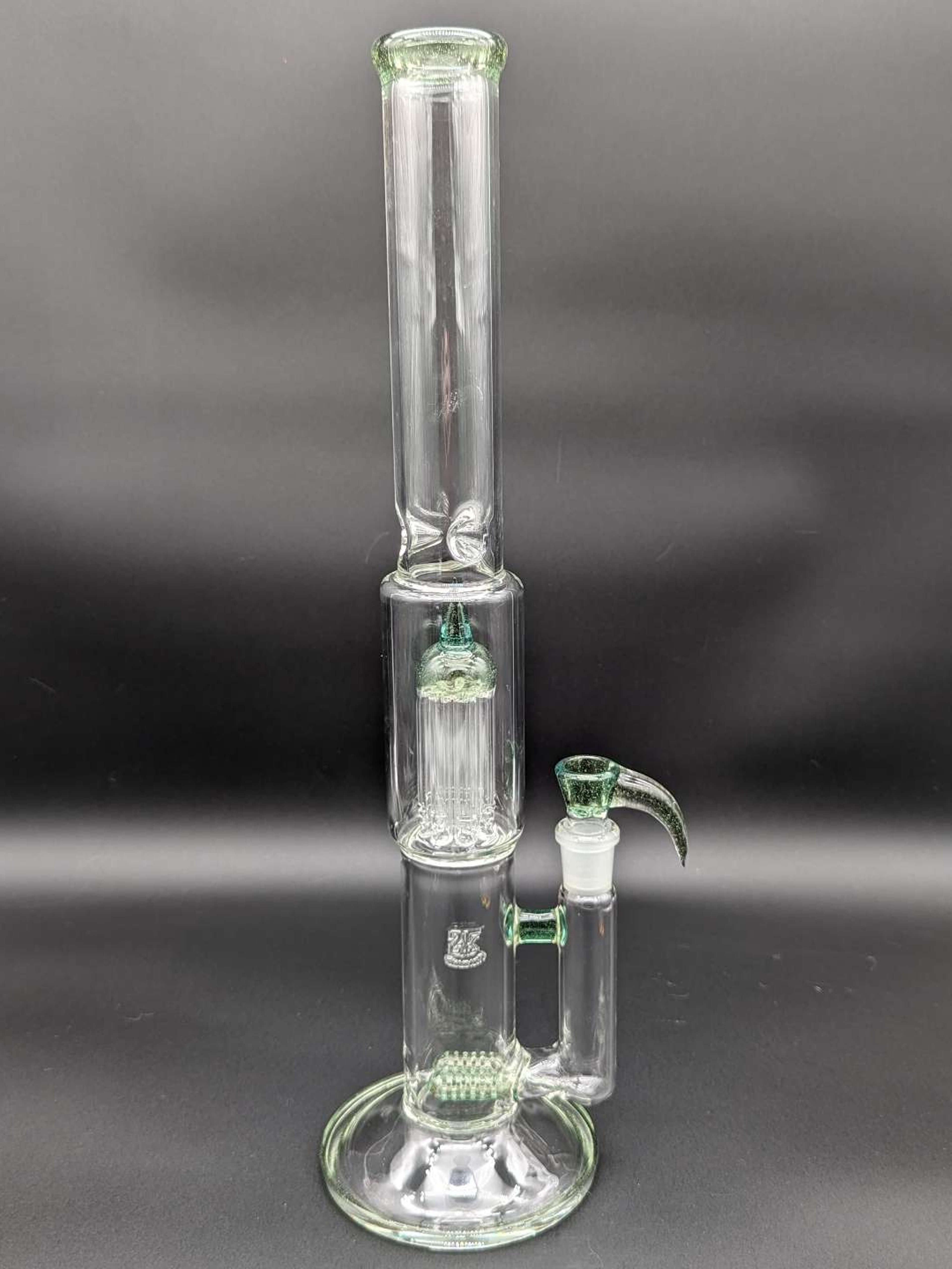 Preview pic of 2K Glass 19" Dual Perc CFL Tube