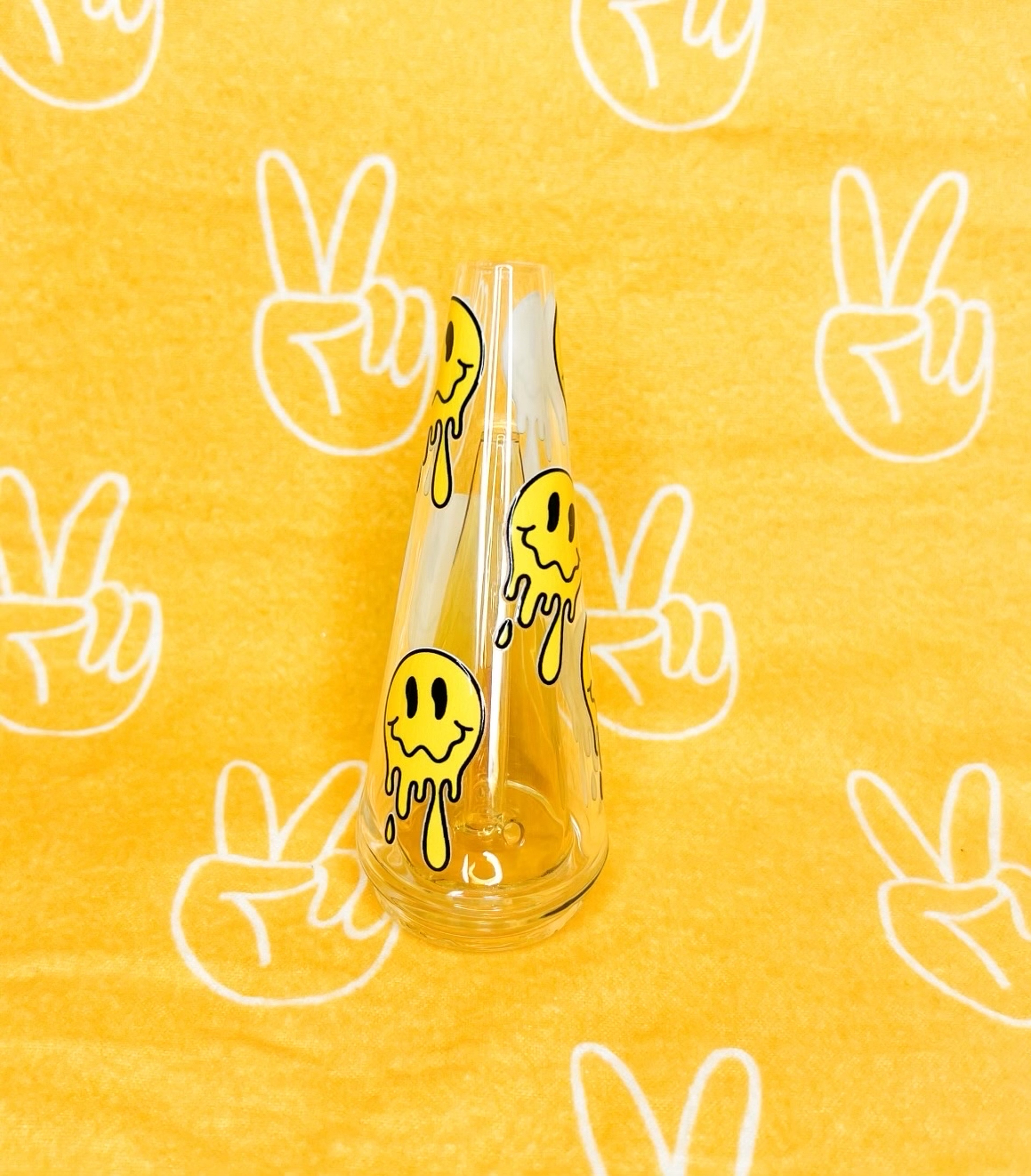 Preview pic of Melty Smiley Face Puffco Replacement Glass