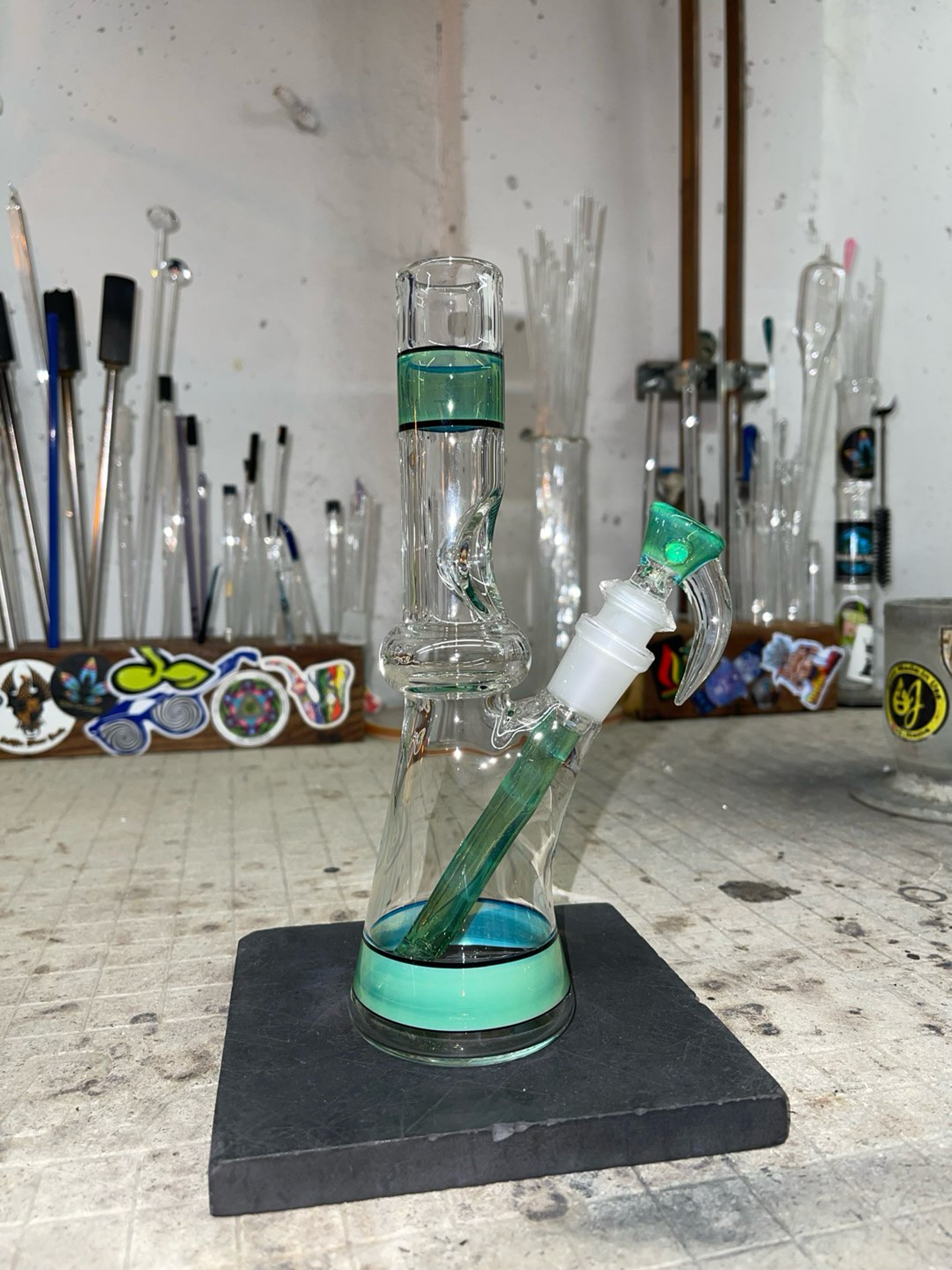 Preview pic of Mini beaker 14mm sea lime color 9” tall