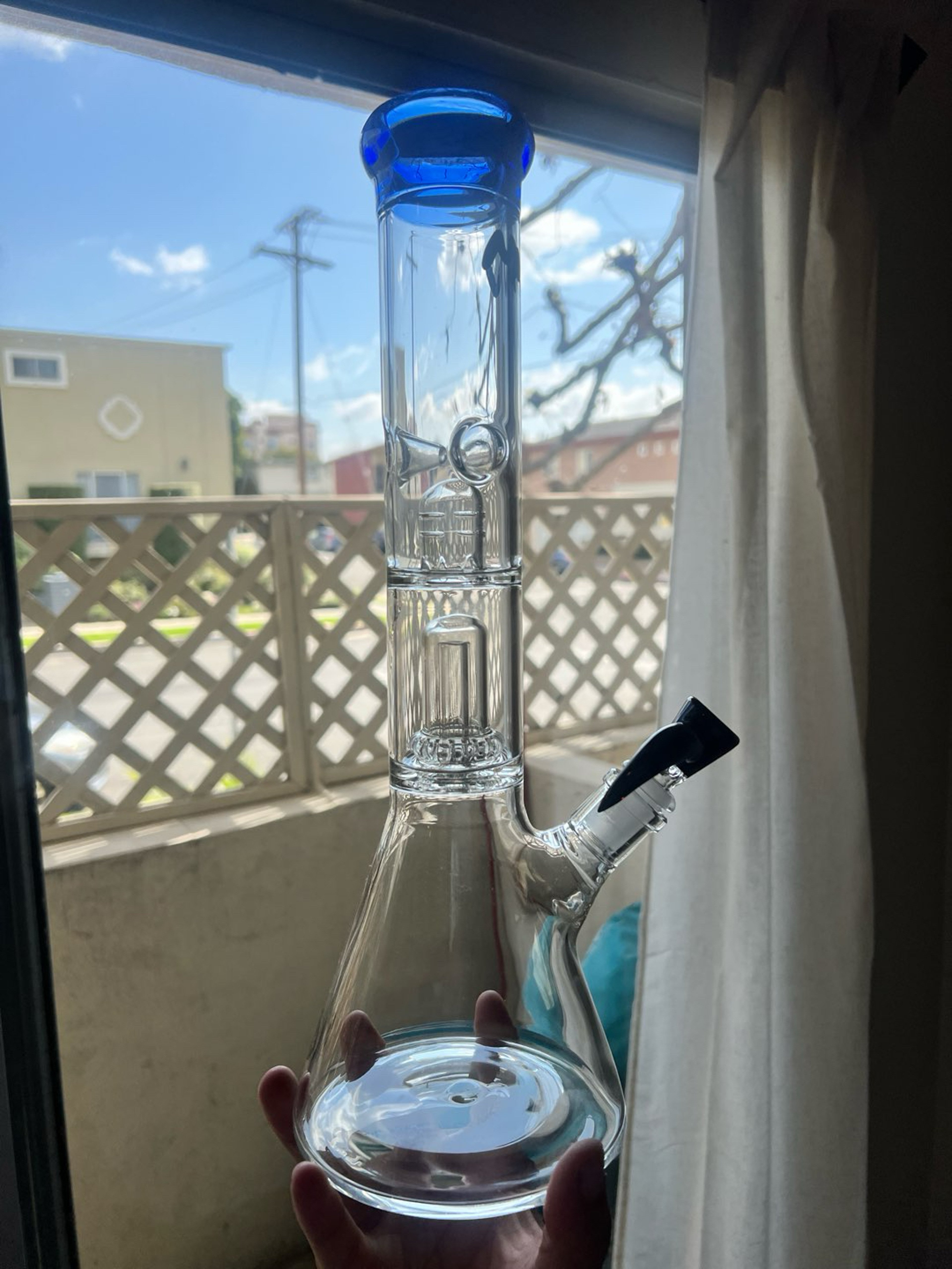 MAV single perc UFO beaker image 0