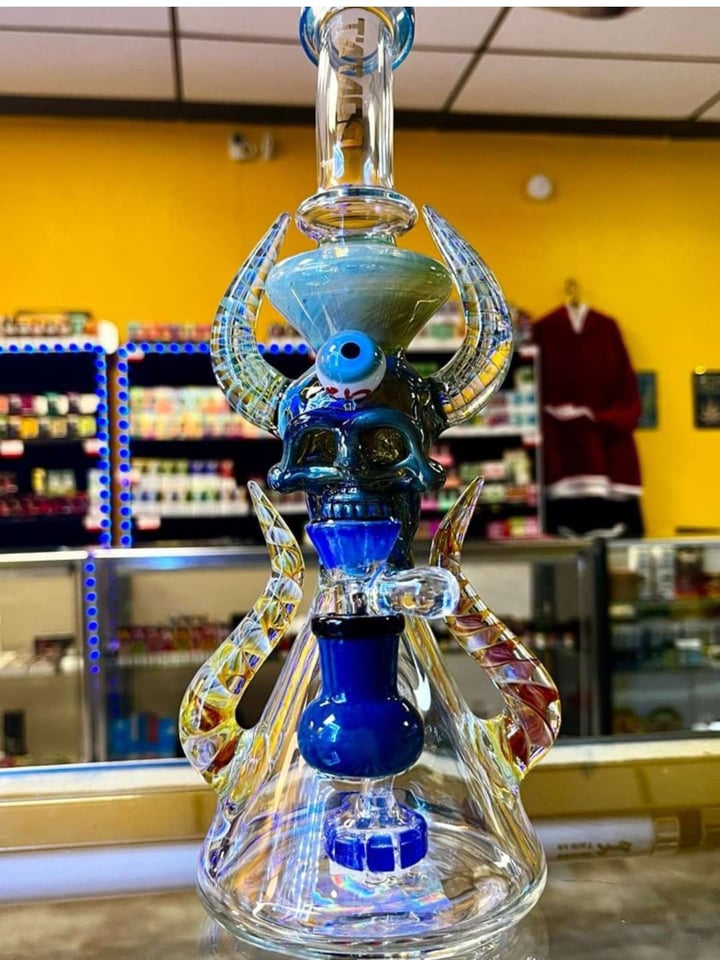 Tattoo Glass Recycler Rig