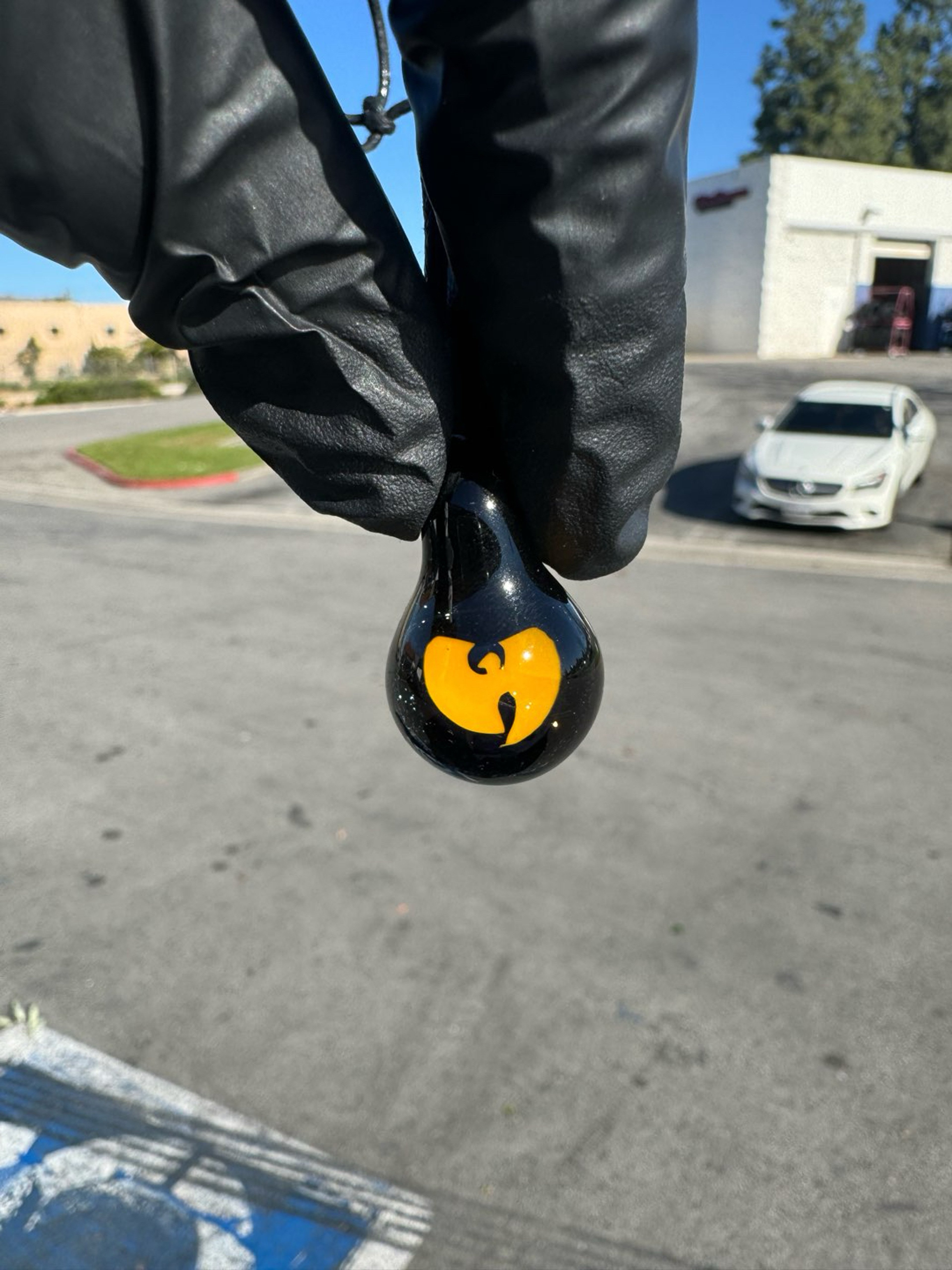 Preview pic of Keys Glass Wutang pendy