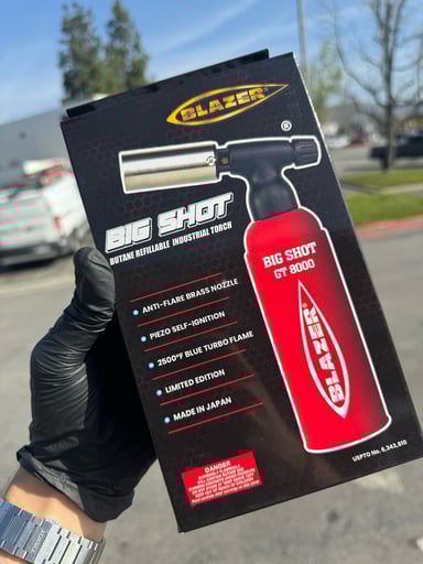 Preview pic of Big shot red and glowing in the dark torch