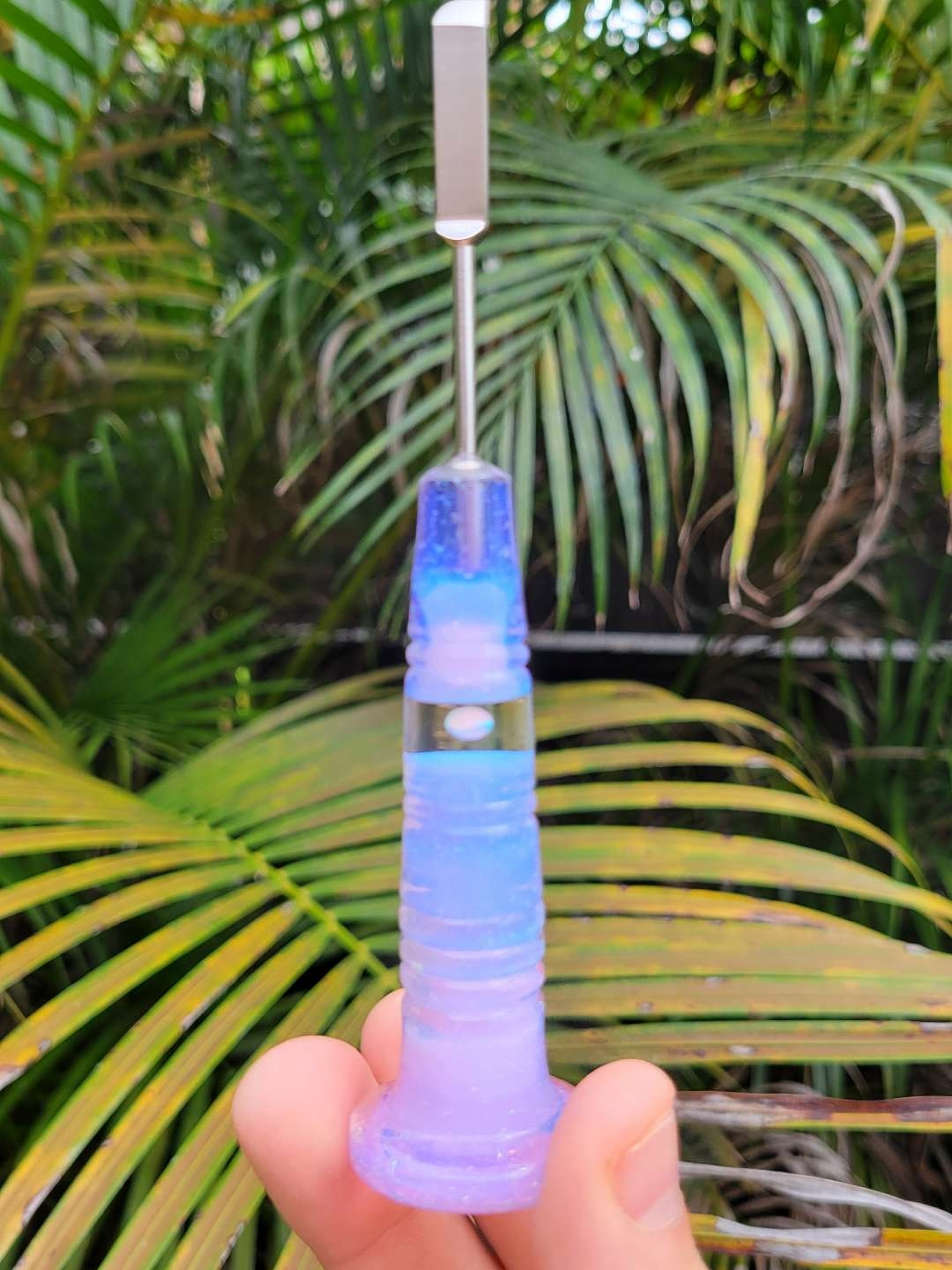 Preview pic of Lucid soup tool with crushed opal