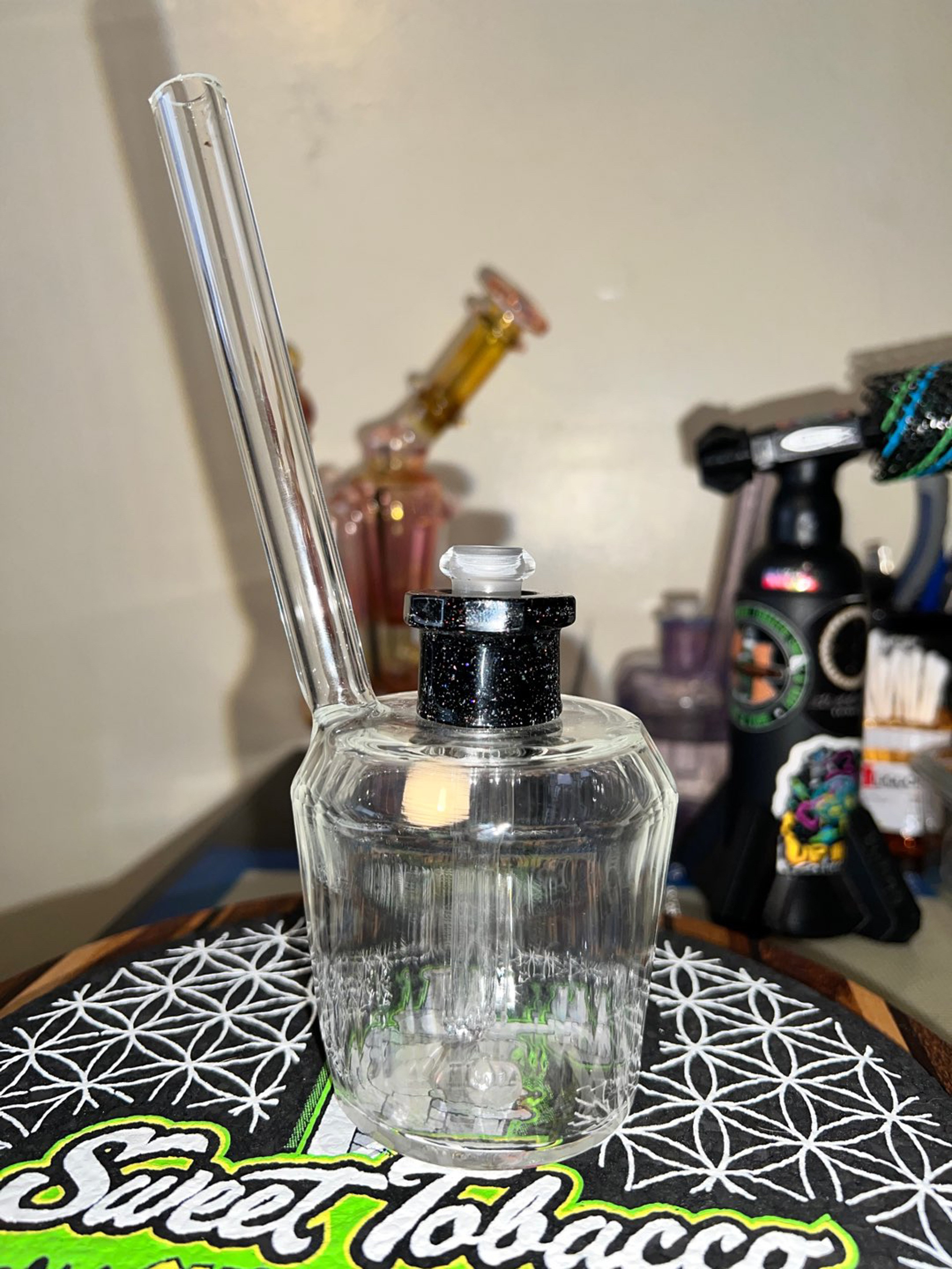 Preview pic of *taking lower offers* Xl gem cup with cropal accents for sale