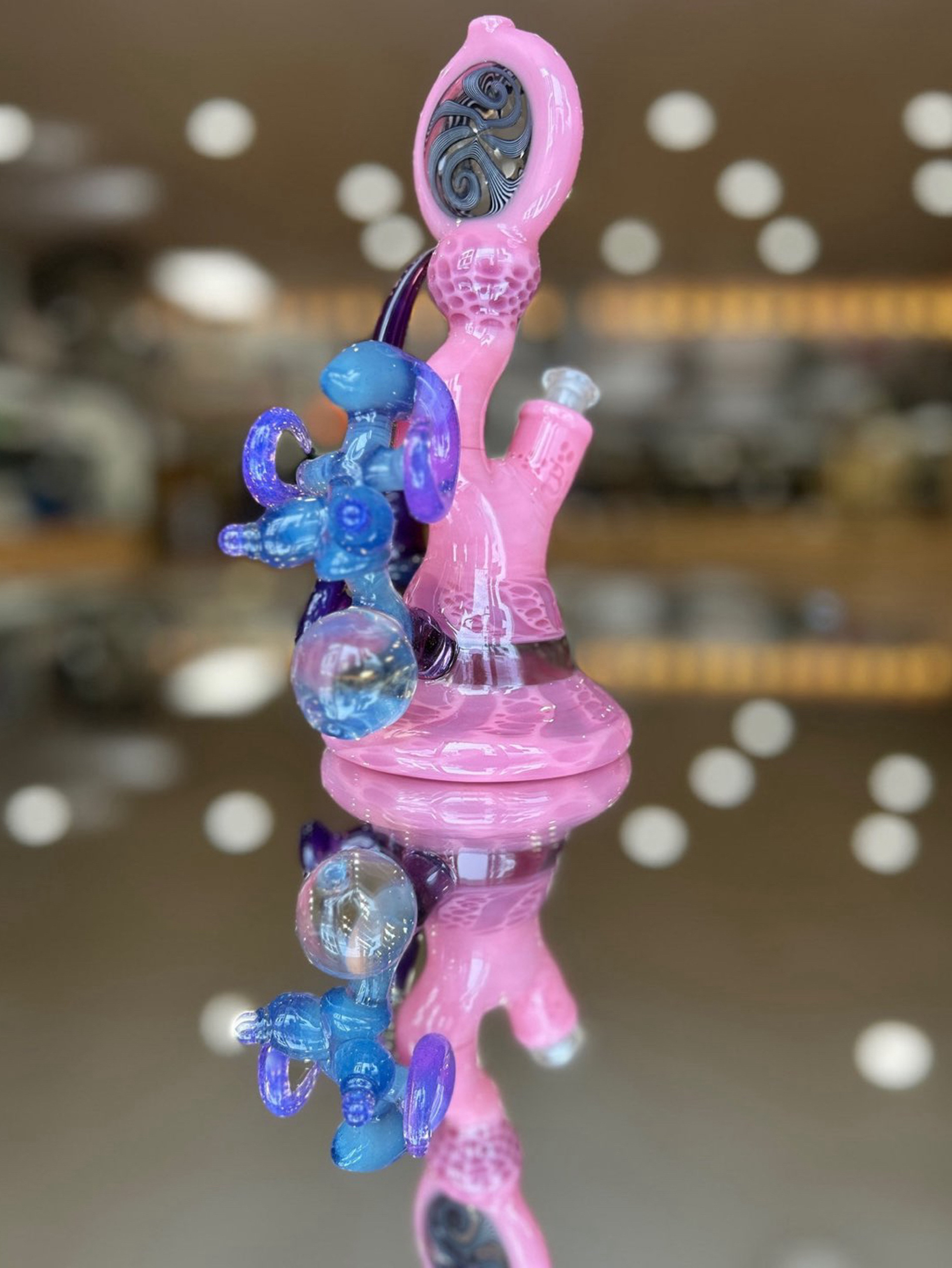 Preview pic of Bufo Glass Twi’lek Alien Goddess 8” Rig