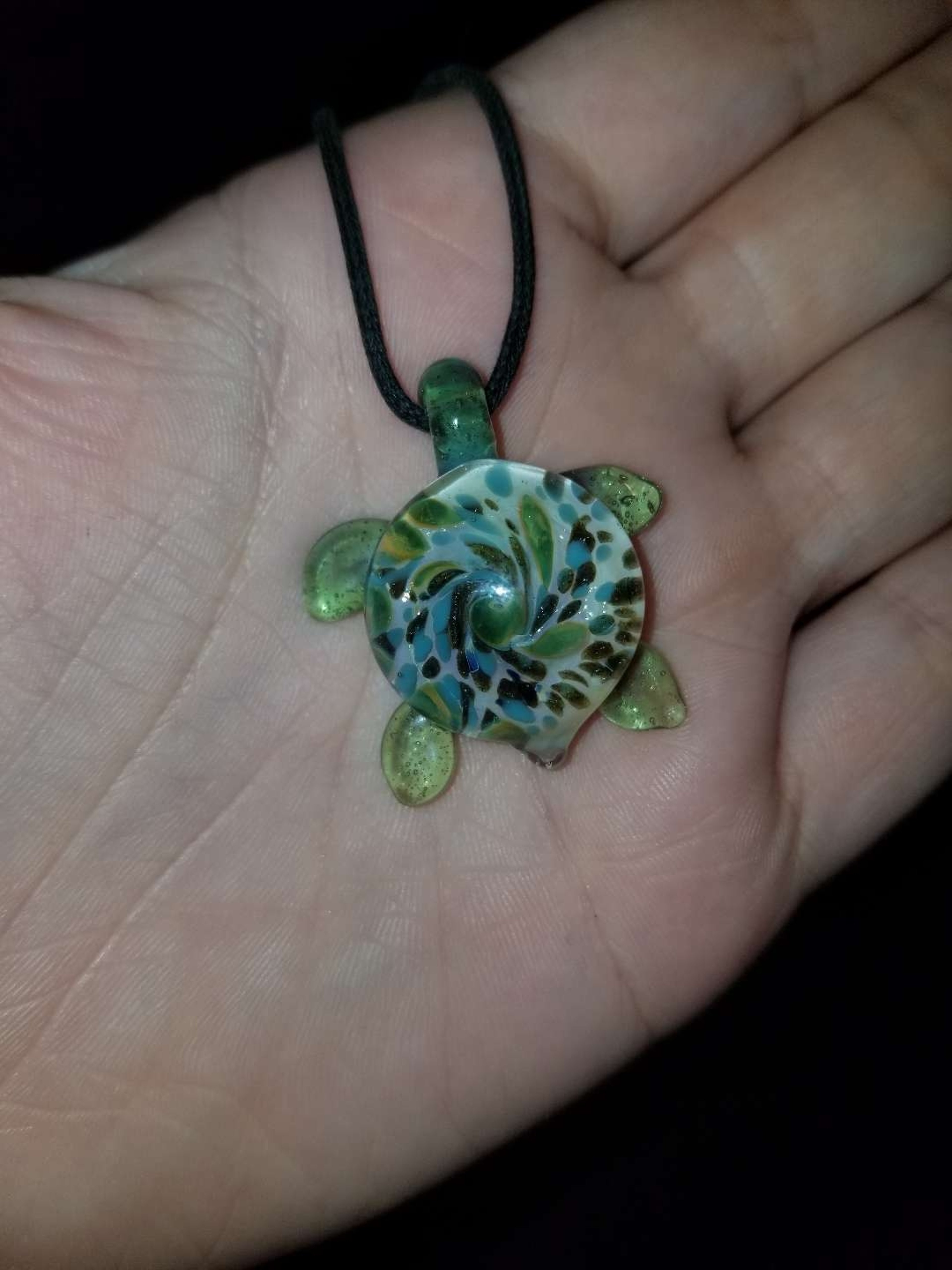 Preview pic of Turtle pendy