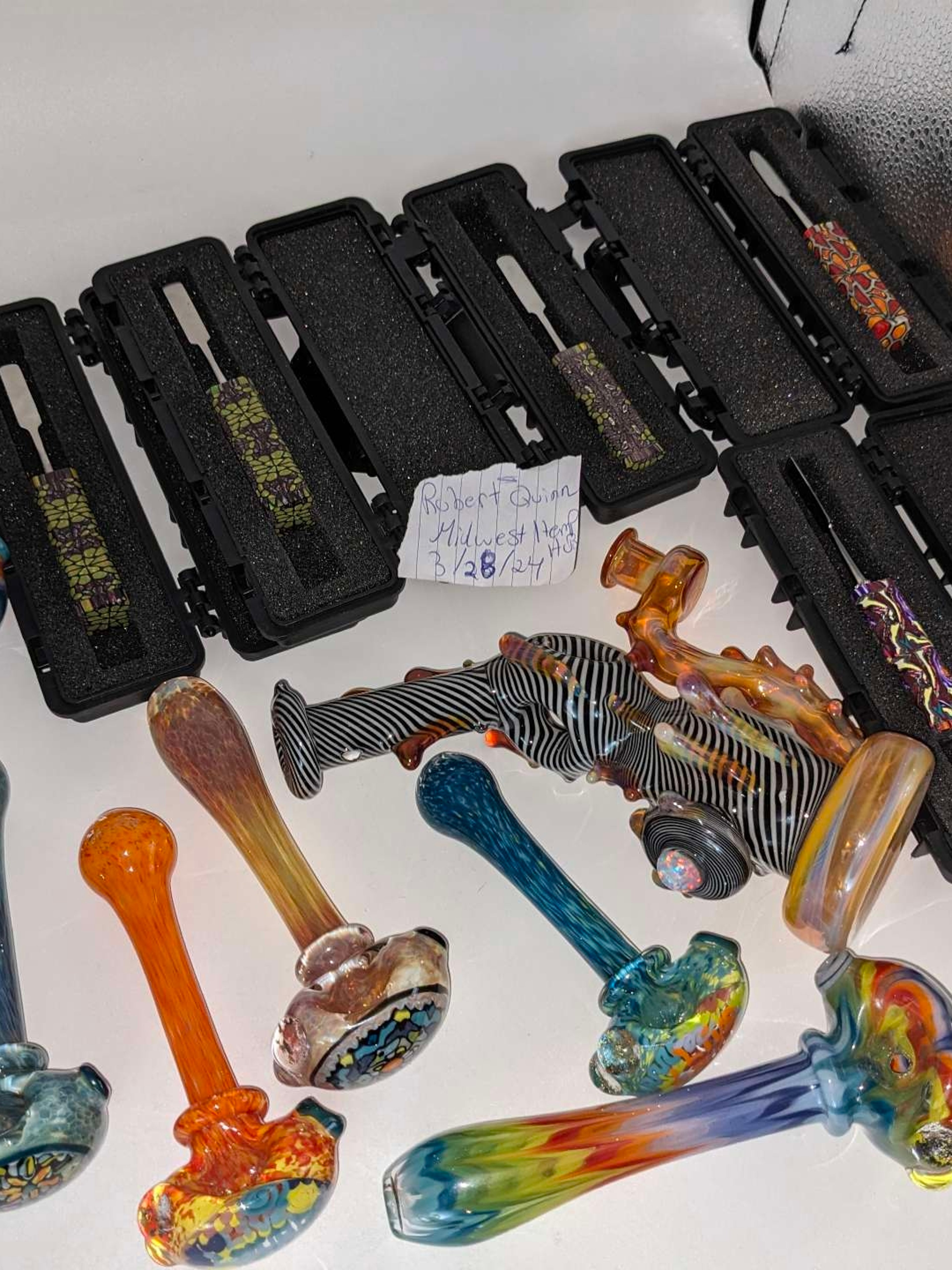 Preview pic of June bug bowls, 23Glass rig, Terped out Tools