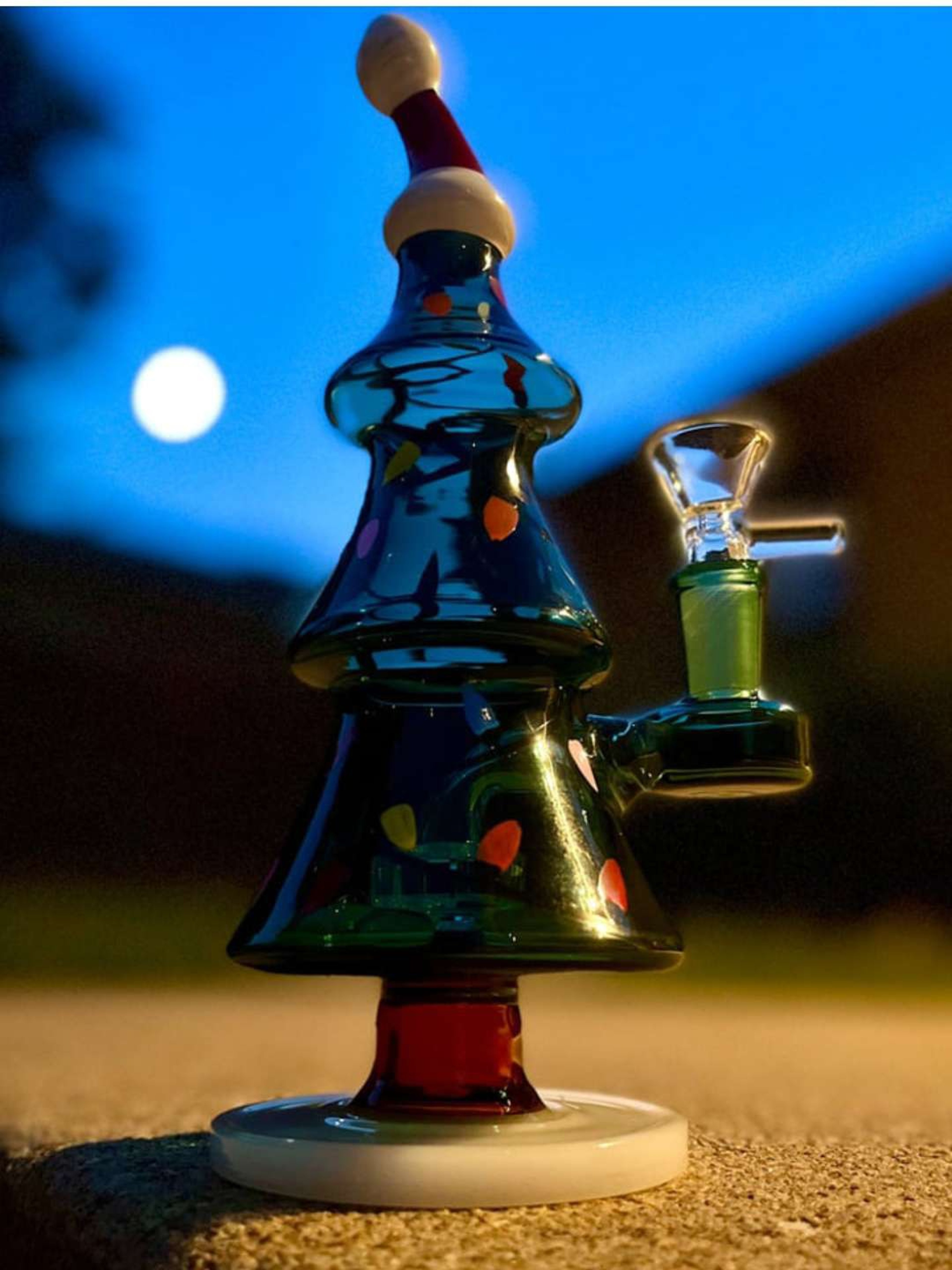 Preview pic of Christmas 8" Glass Bubbler