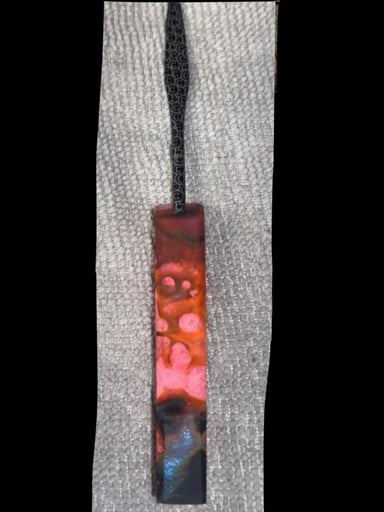 Preview pic of Engraved Pink wood and resin dab tool