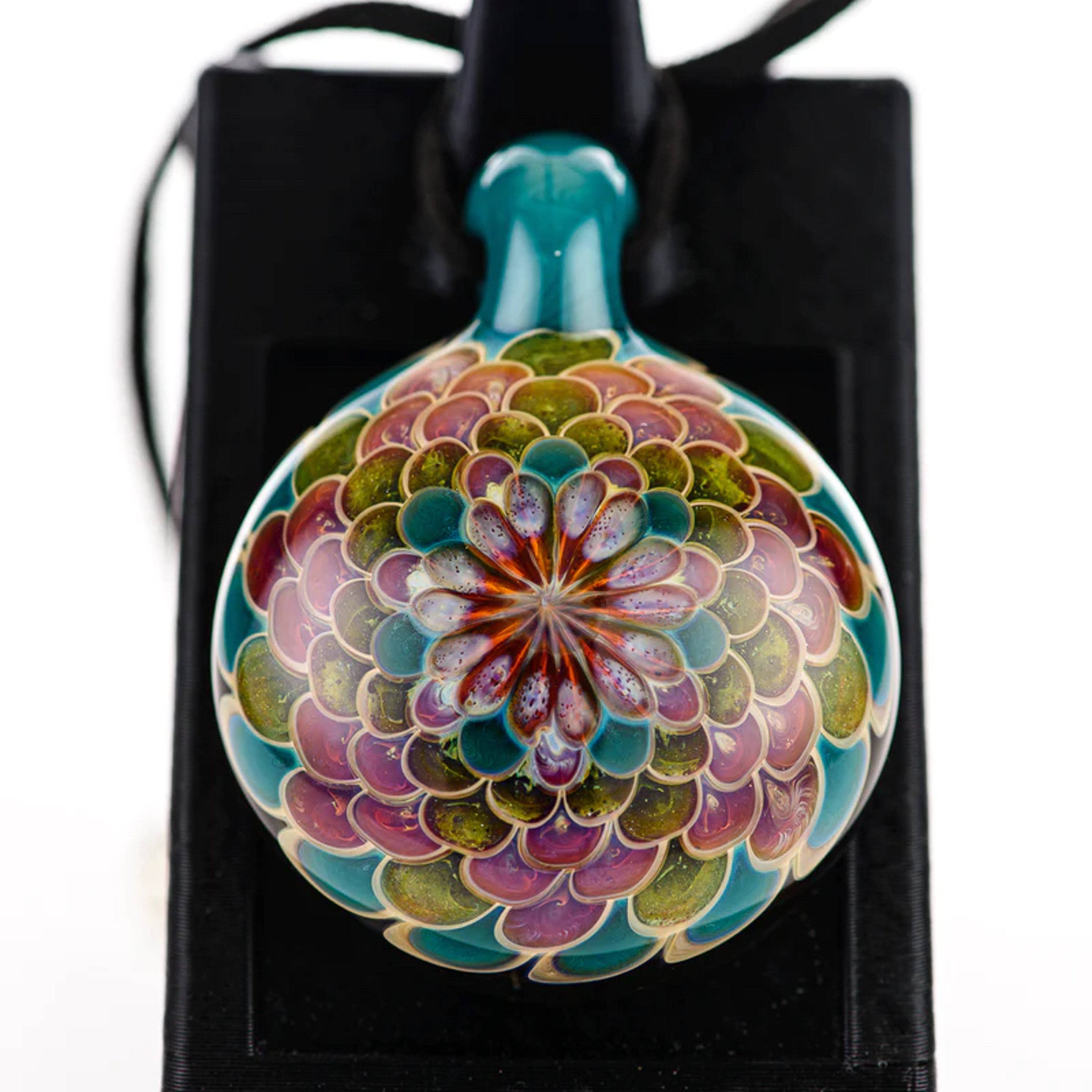 Preview pic of Dotstack Pendant Juju Glass