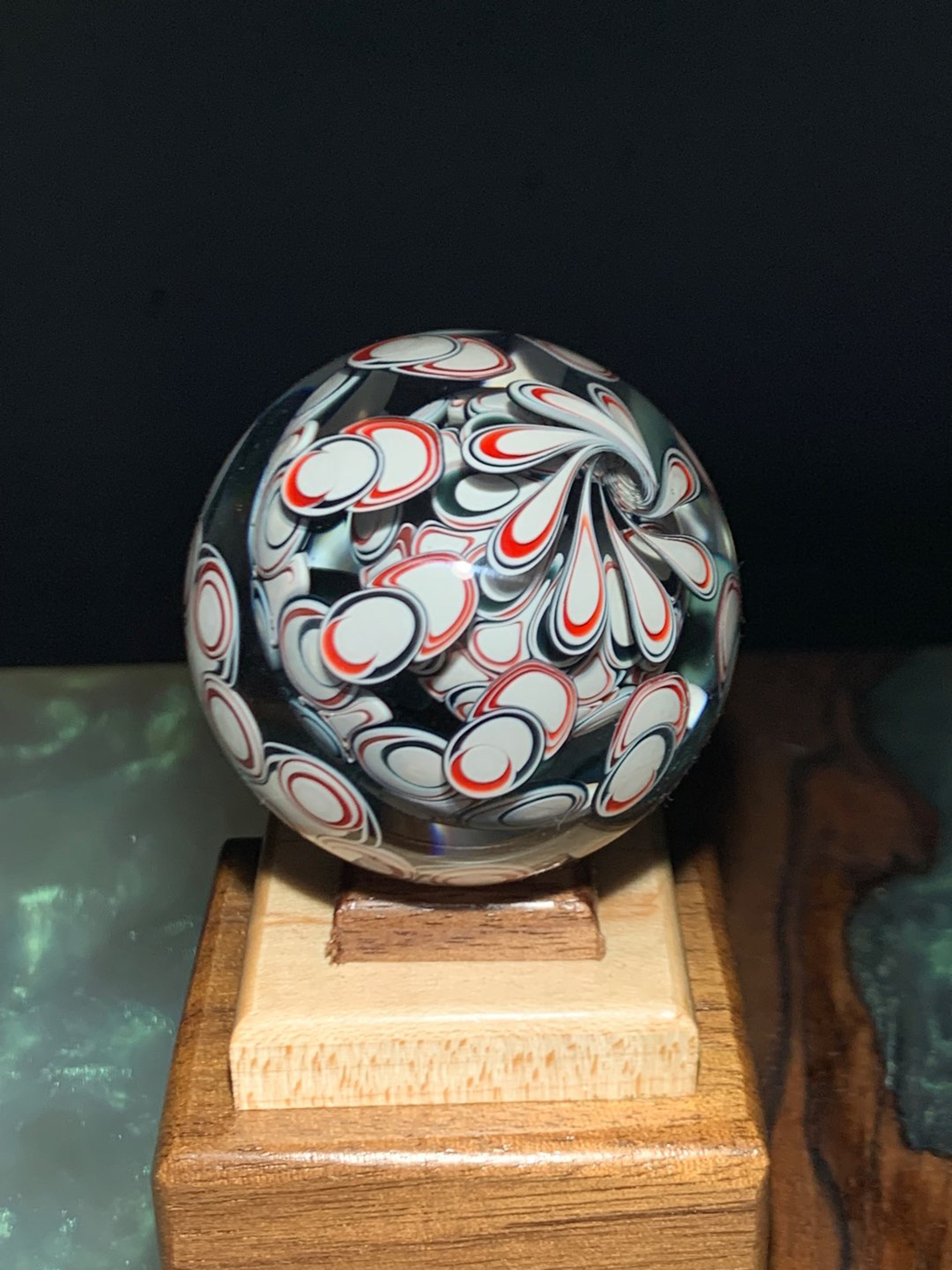 Preview pic of Dot stack marble