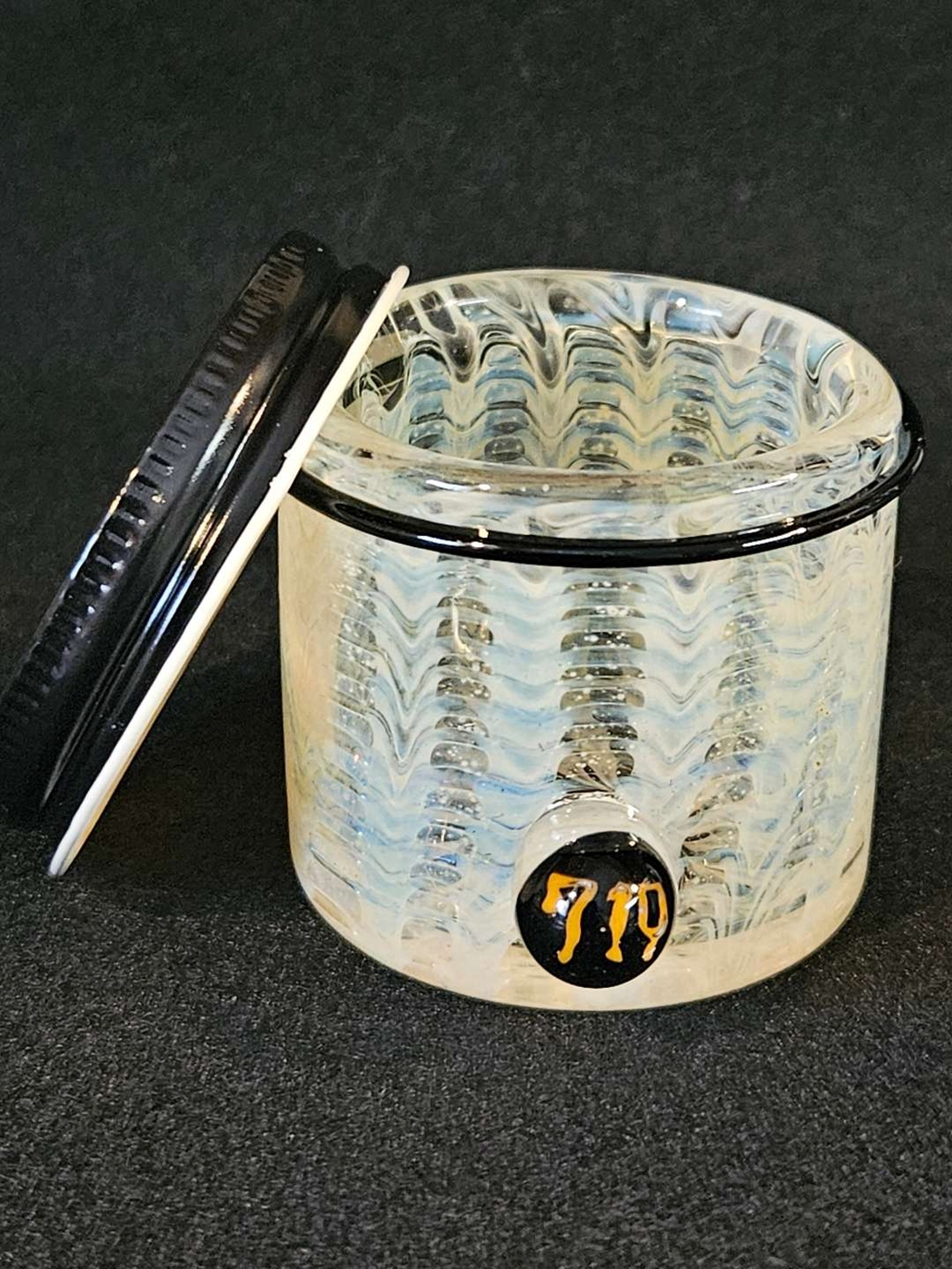 Preview pic of KILLER DEAL!! 2 oz Fumed 710 Fused Hash/Pearl Jar