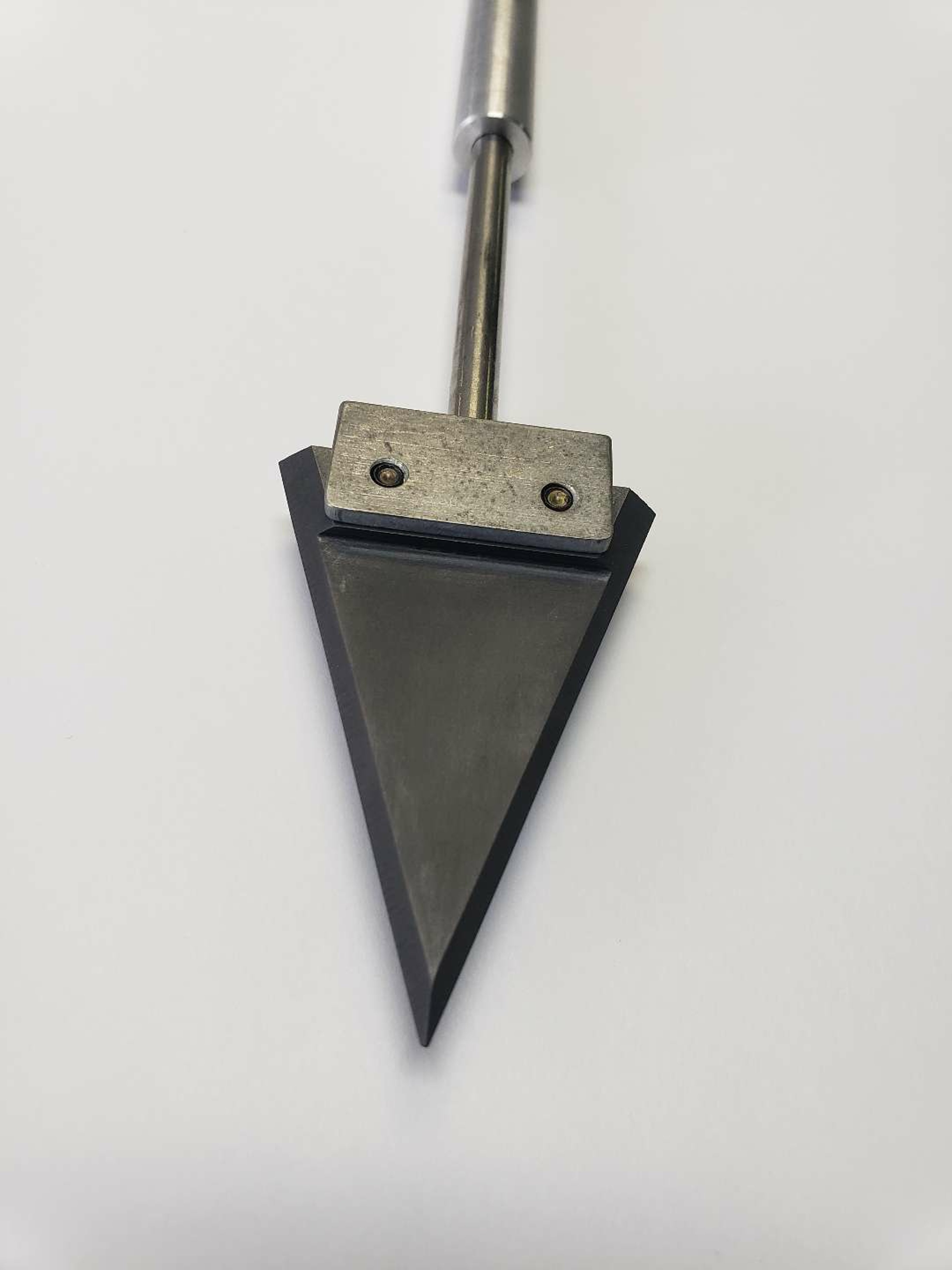Preview pic of Graphite Triangle Tool