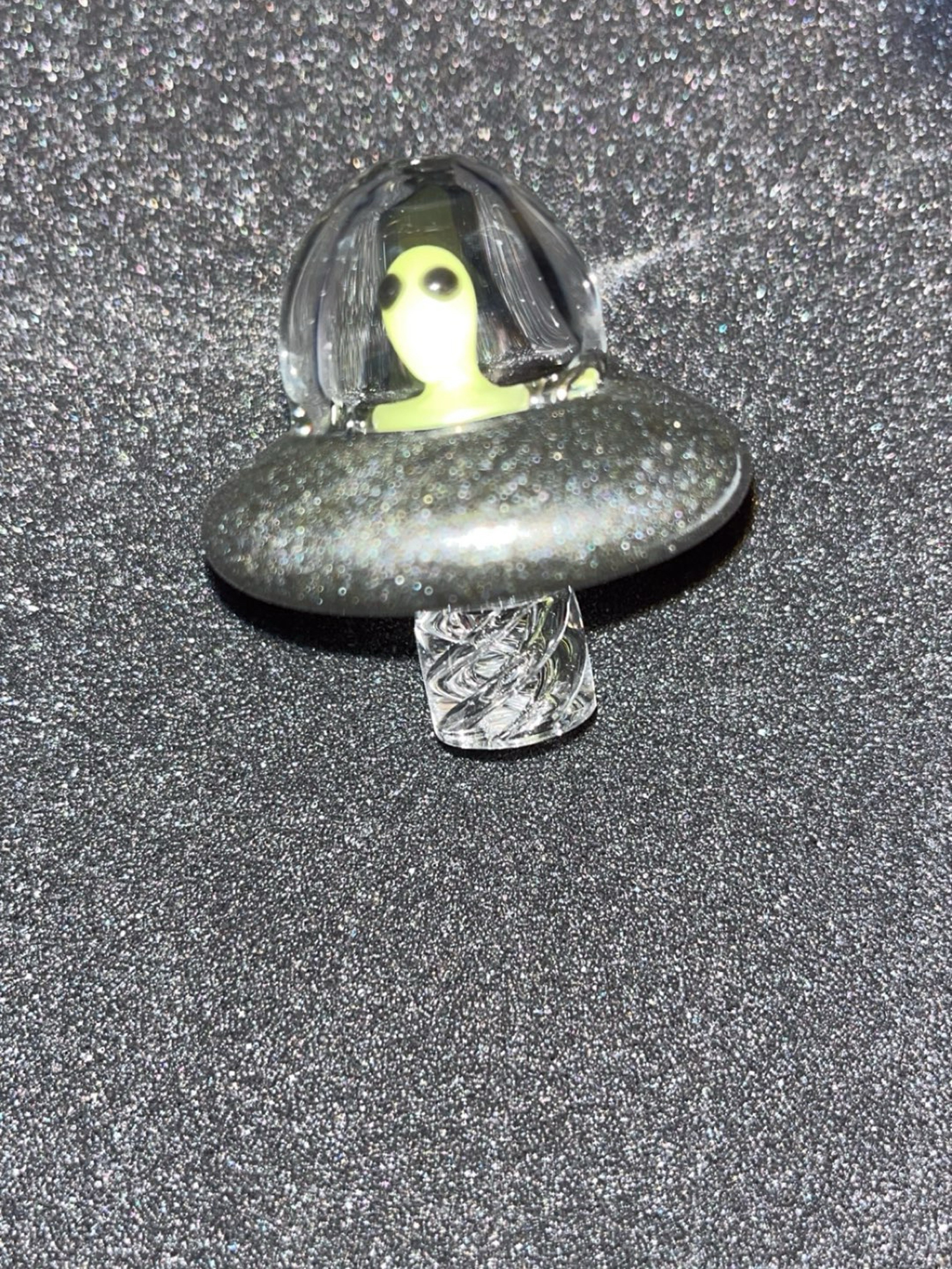 Preview pic of Alien spinner cap