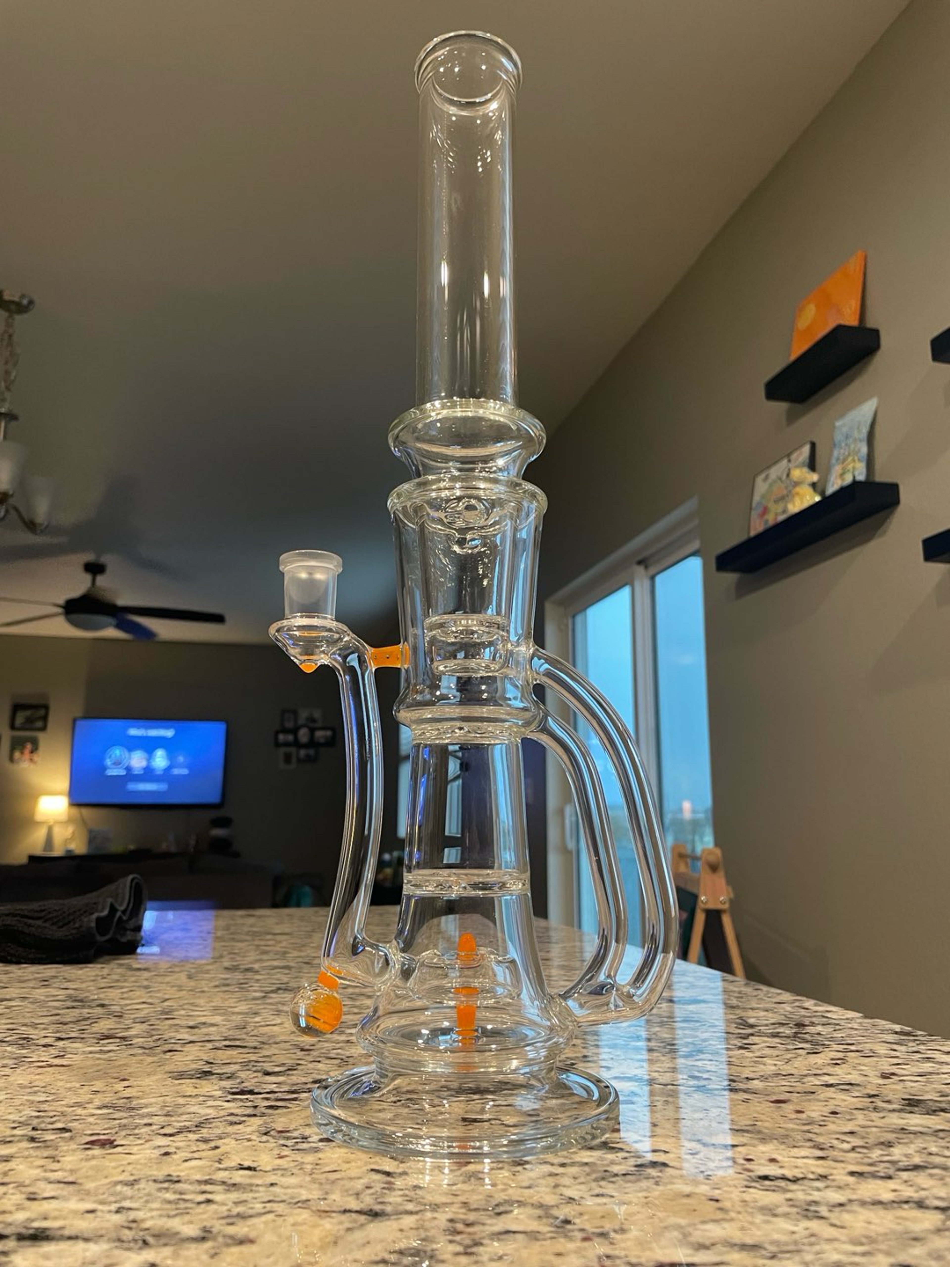 Preview pic of Gobs glass tube