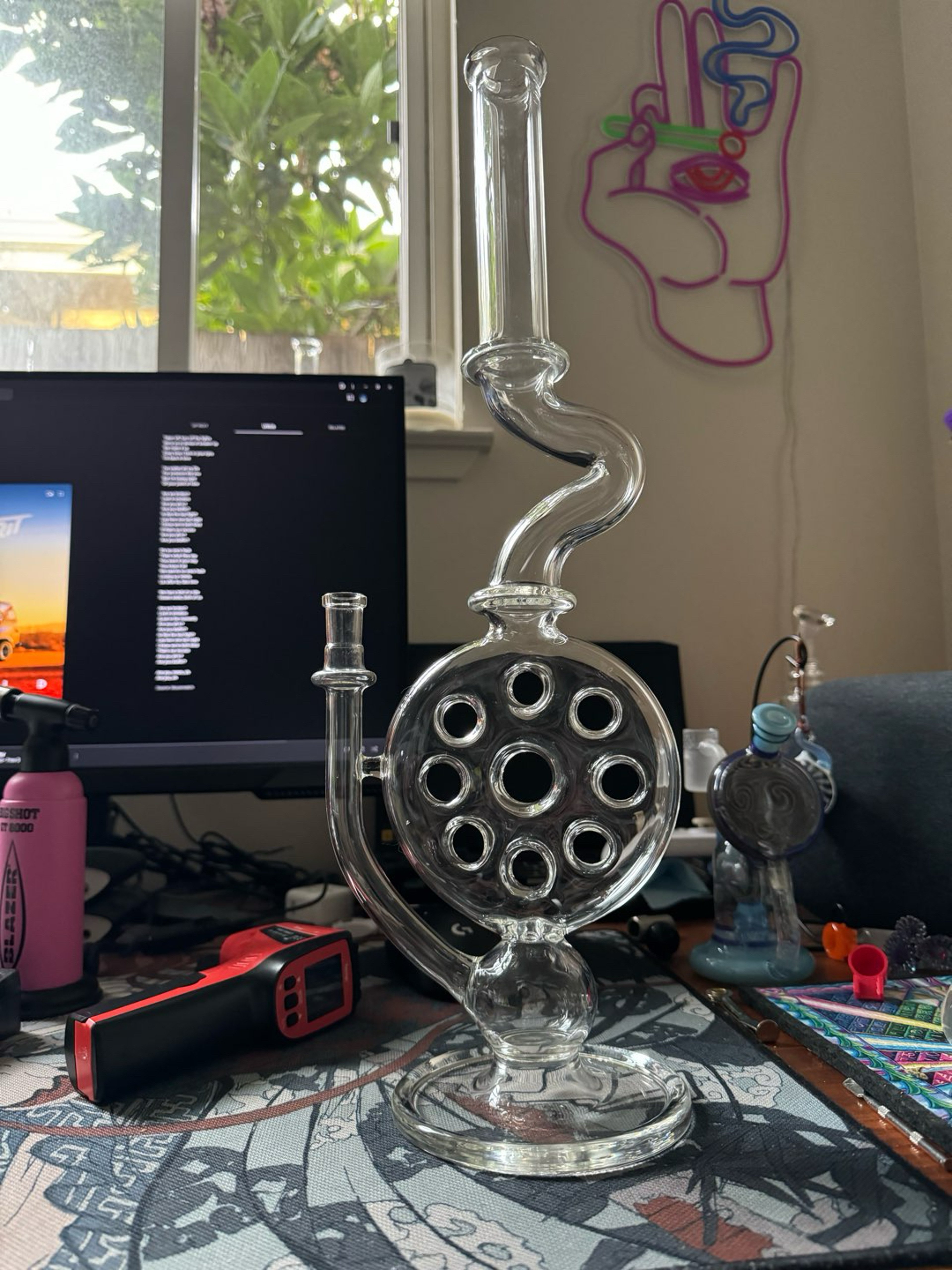 Preview pic of Uzzi Glass Clear Swiss Perc