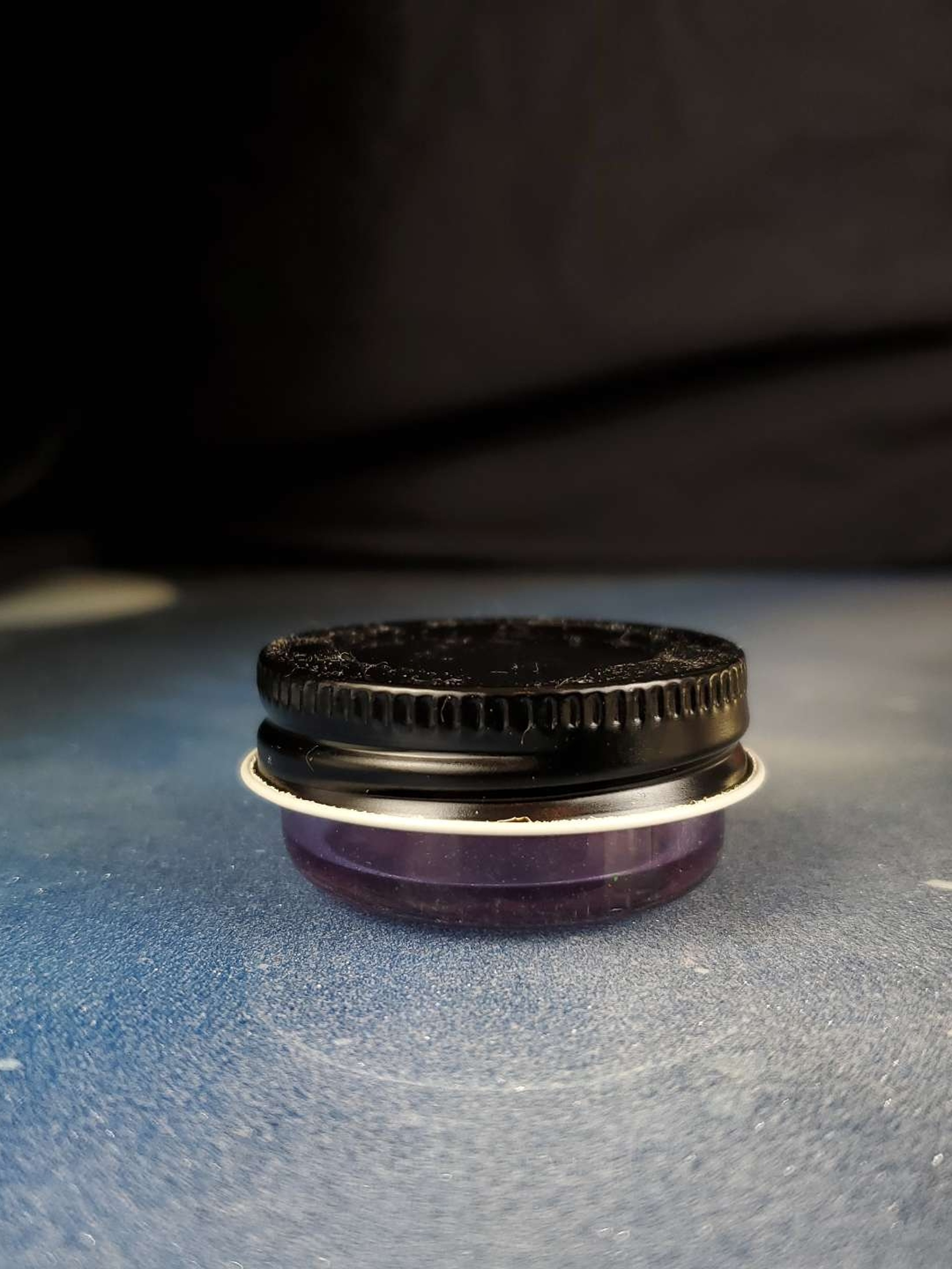Preview pic of Gold purple jar
