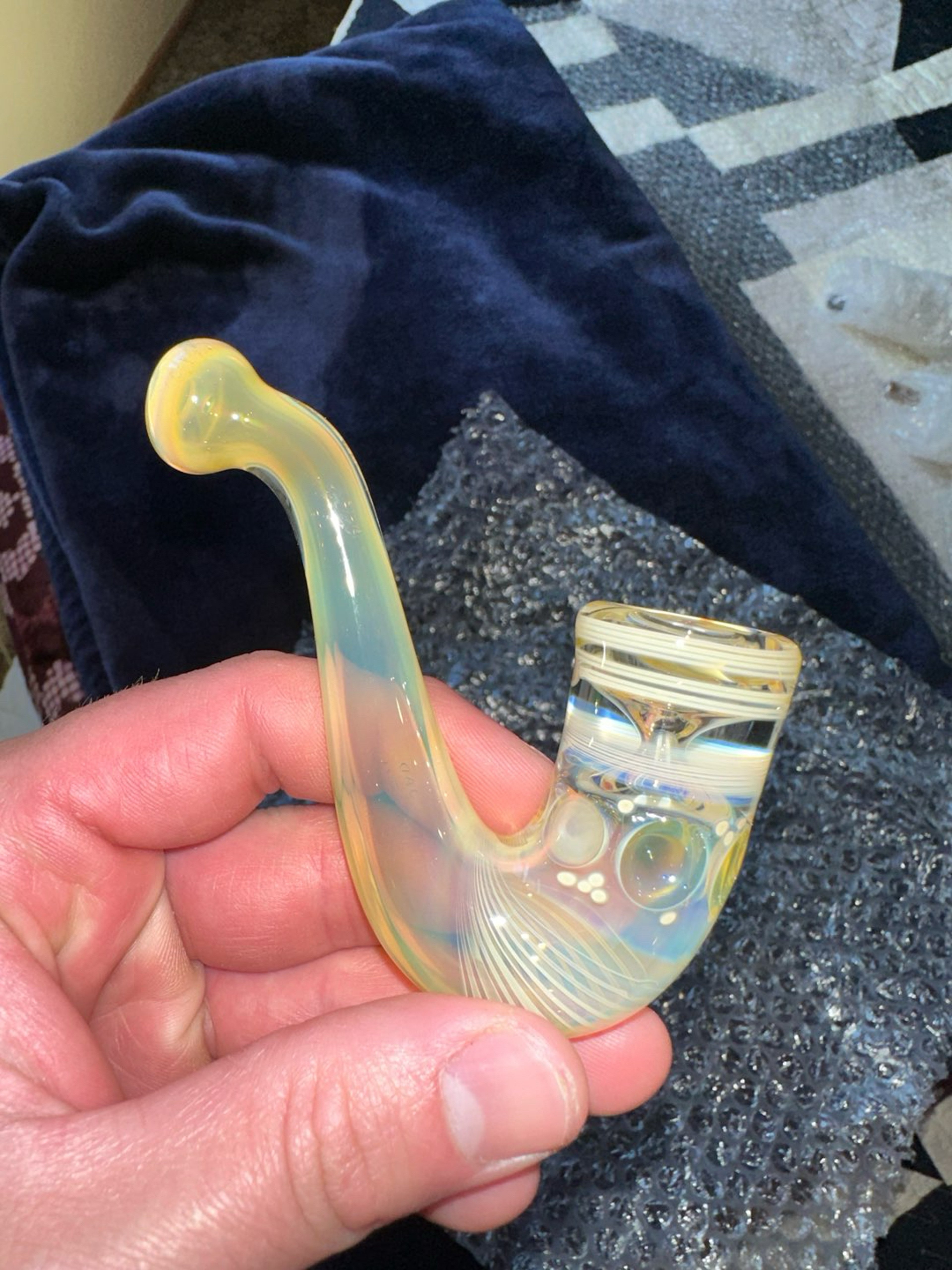 Preview pic of Badback Sherly