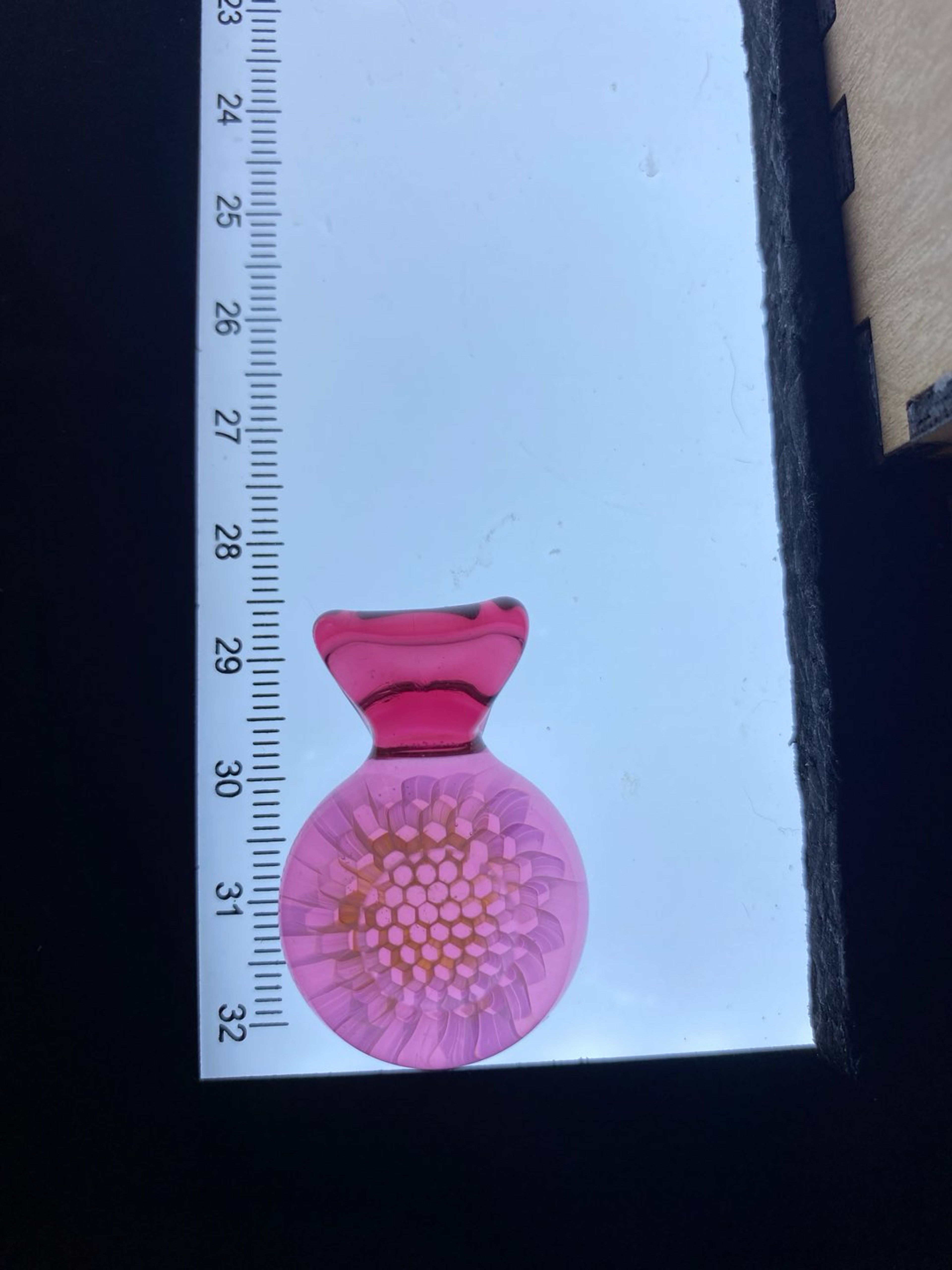 Preview pic of Teurfs gold Ruby pendant