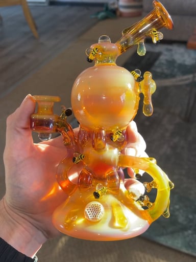 Preview pic of Ebox collab honey piece