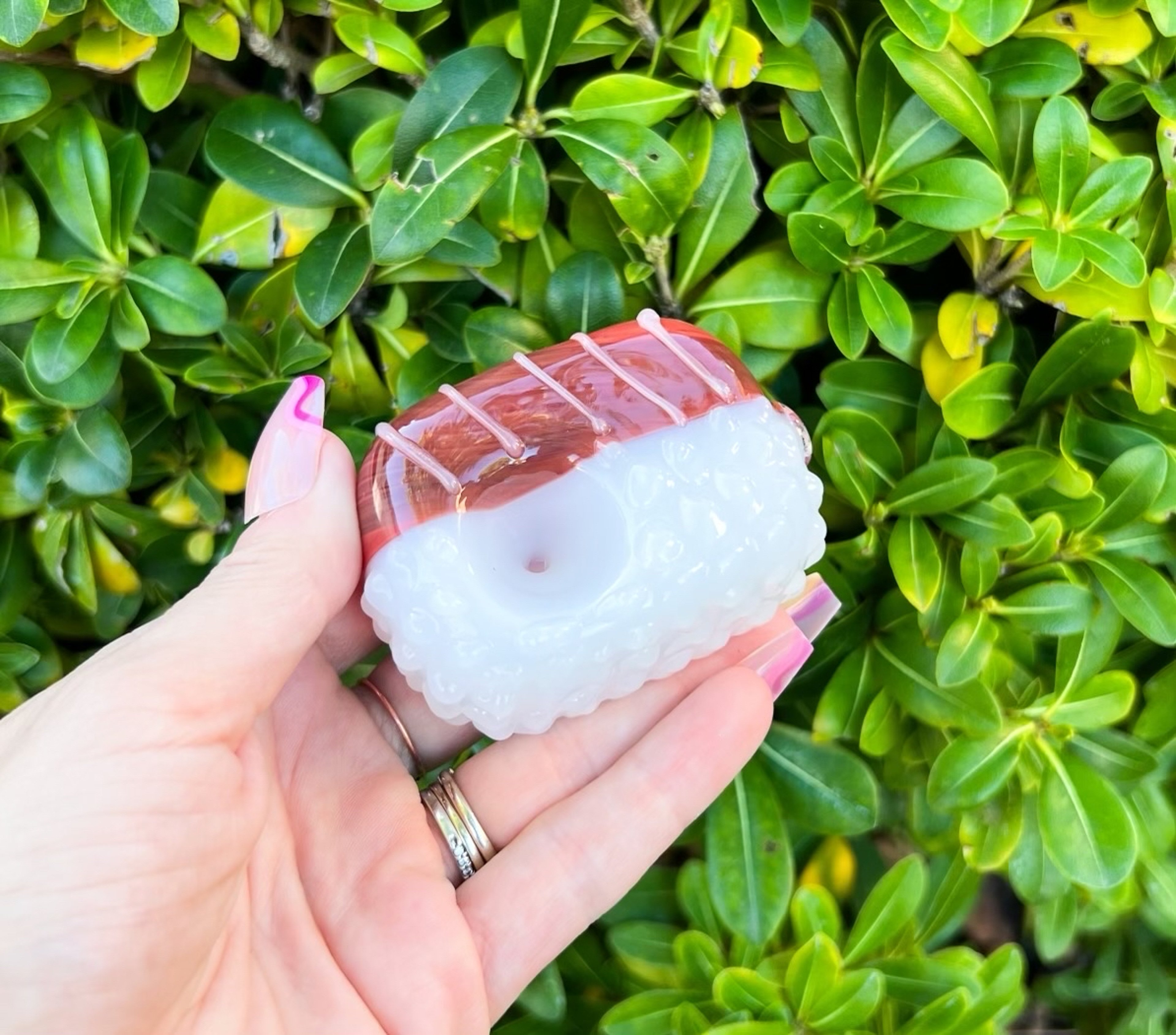 Preview pic of Tuna Sushi Glass Hand Pipe