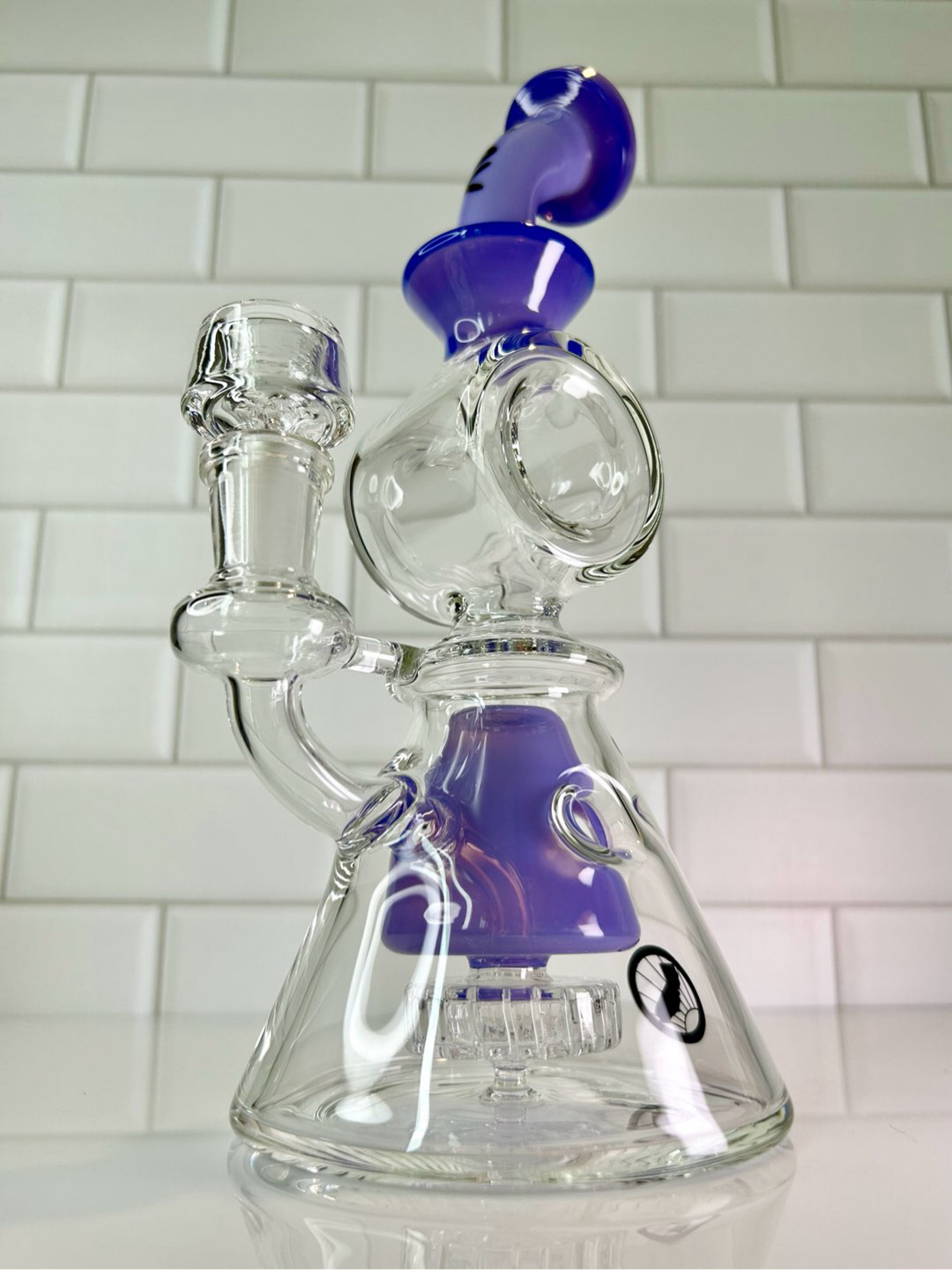 Preview pic of Mav - 9” Bent Neck Showerhead Swiss Pyramid