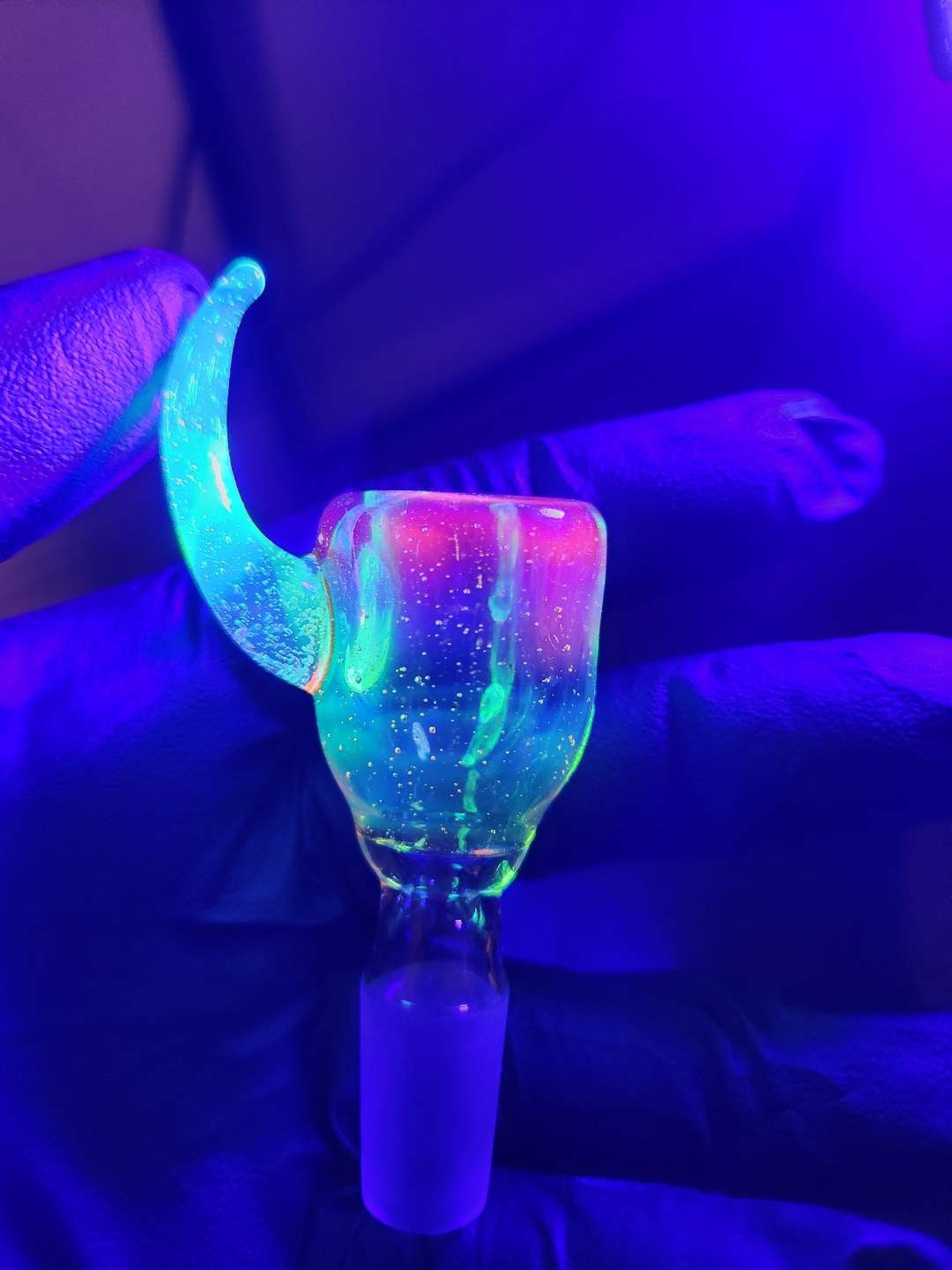 Preview pic of Uv slide with illuminati
