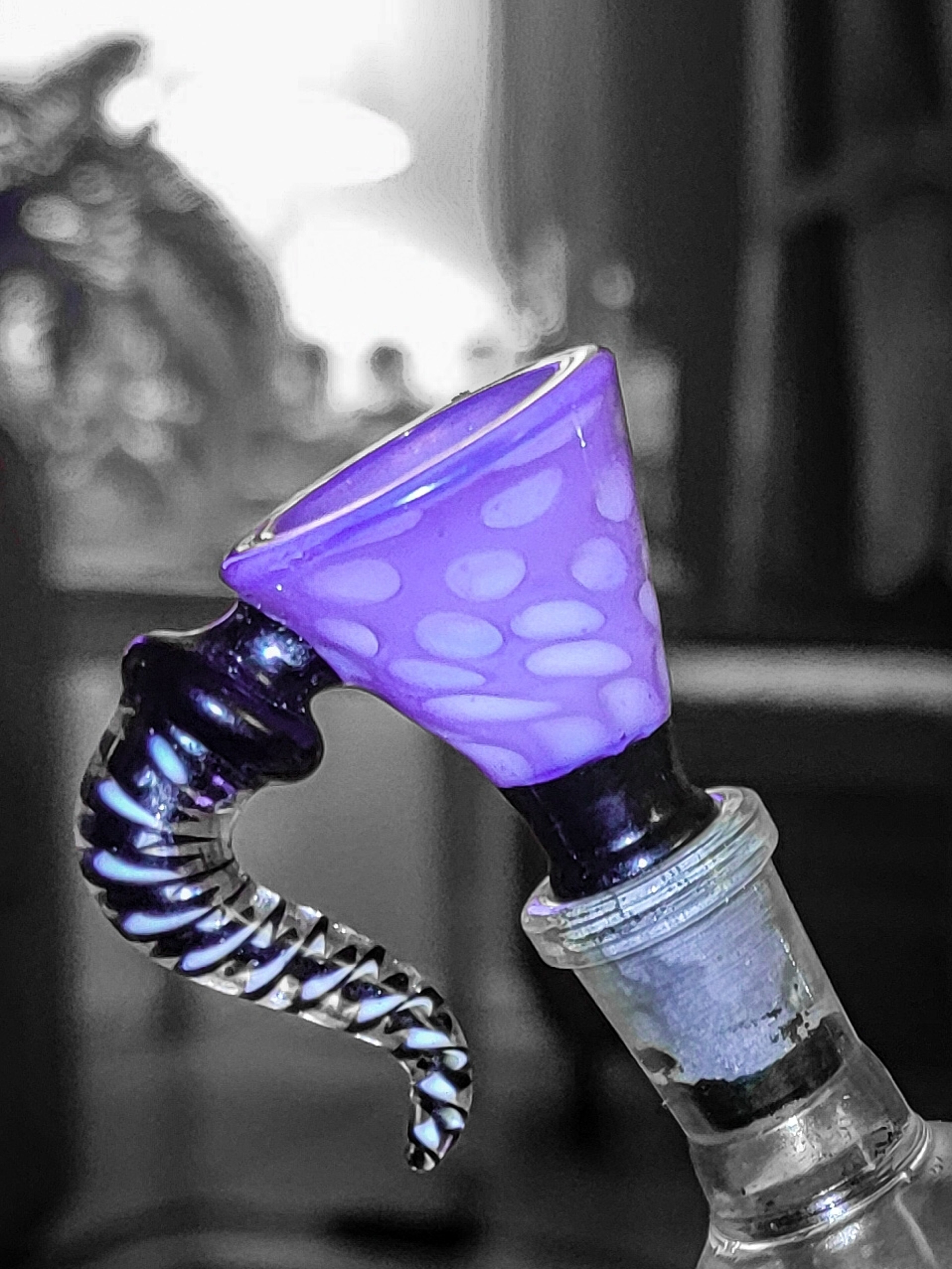 Preview pic of Purple Honeycomb Slide - 14mm - Horn w/ Twist-  not sure artist