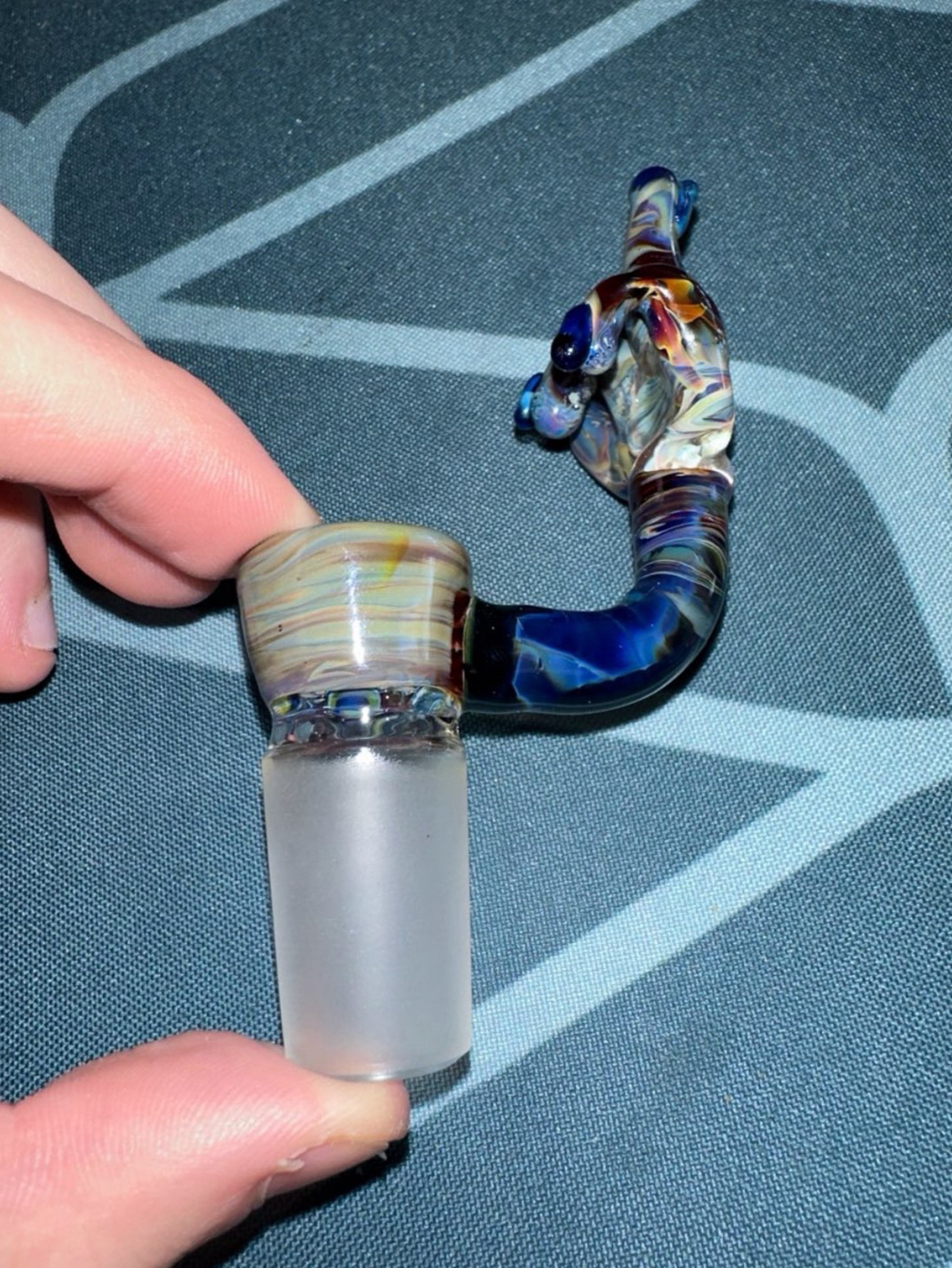 Preview pic of Middle finger slude