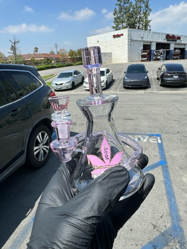 Preview pic of Mini rig from Aleaf pink