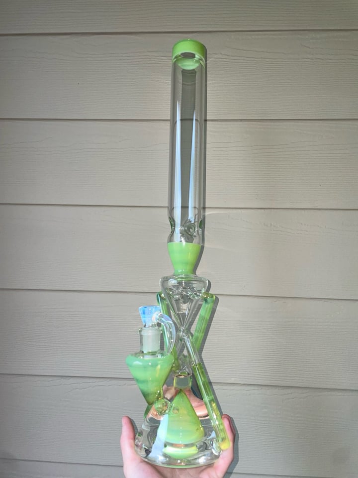 Grass blower flower tube
