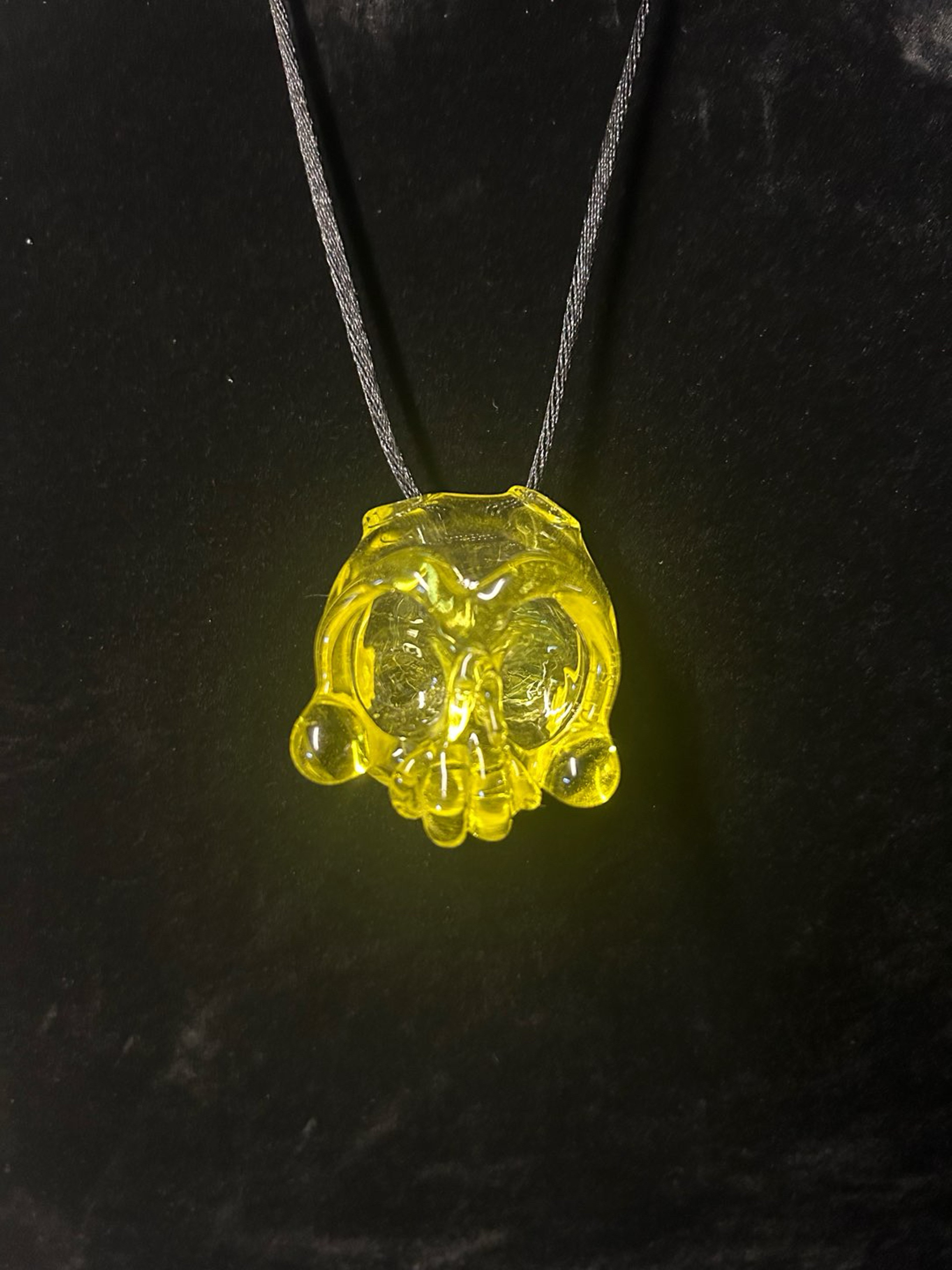 Preview pic of Skull pendant solar flare