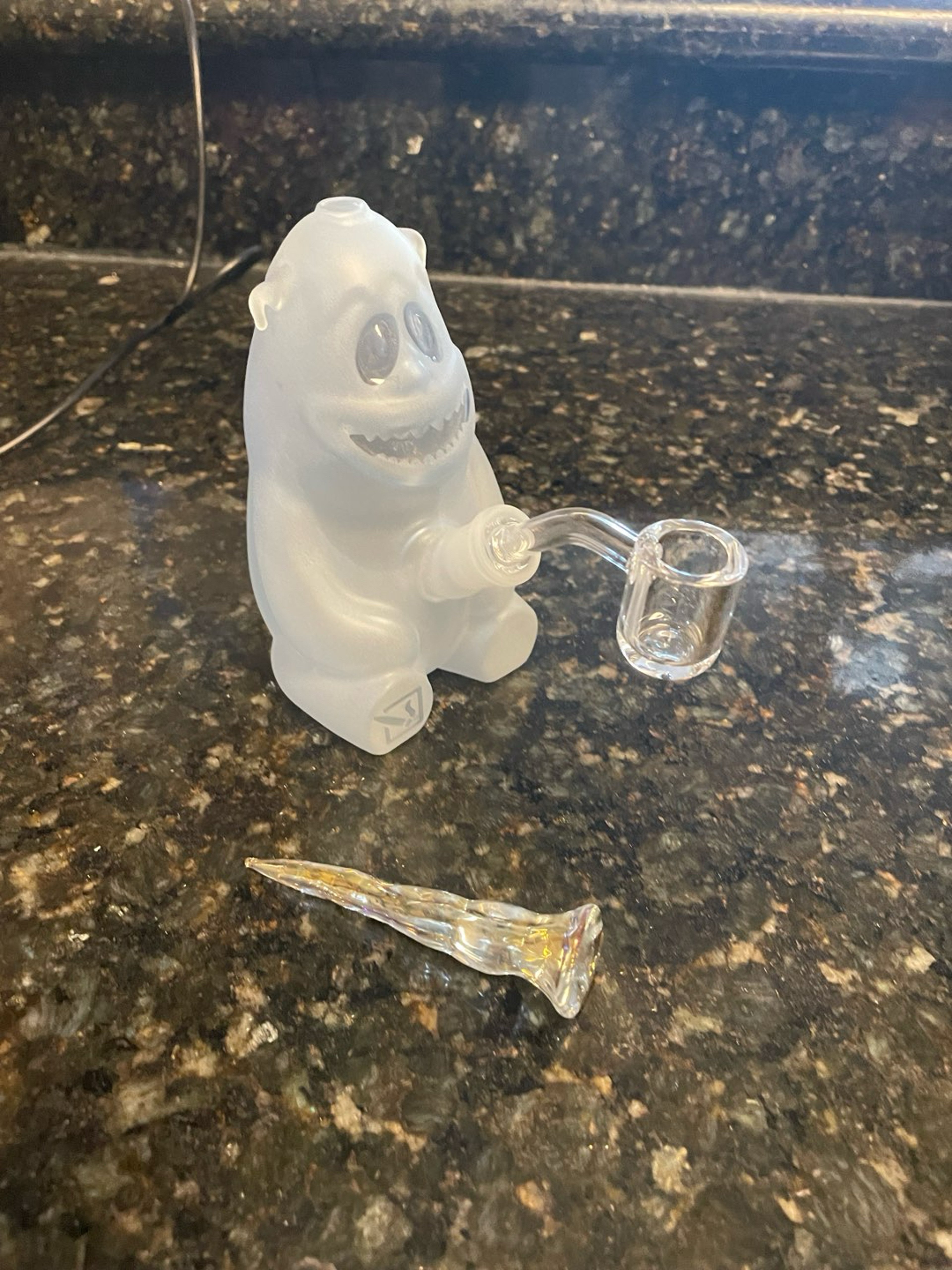 Preview pic of Daily High Club Yeti Dab Rig