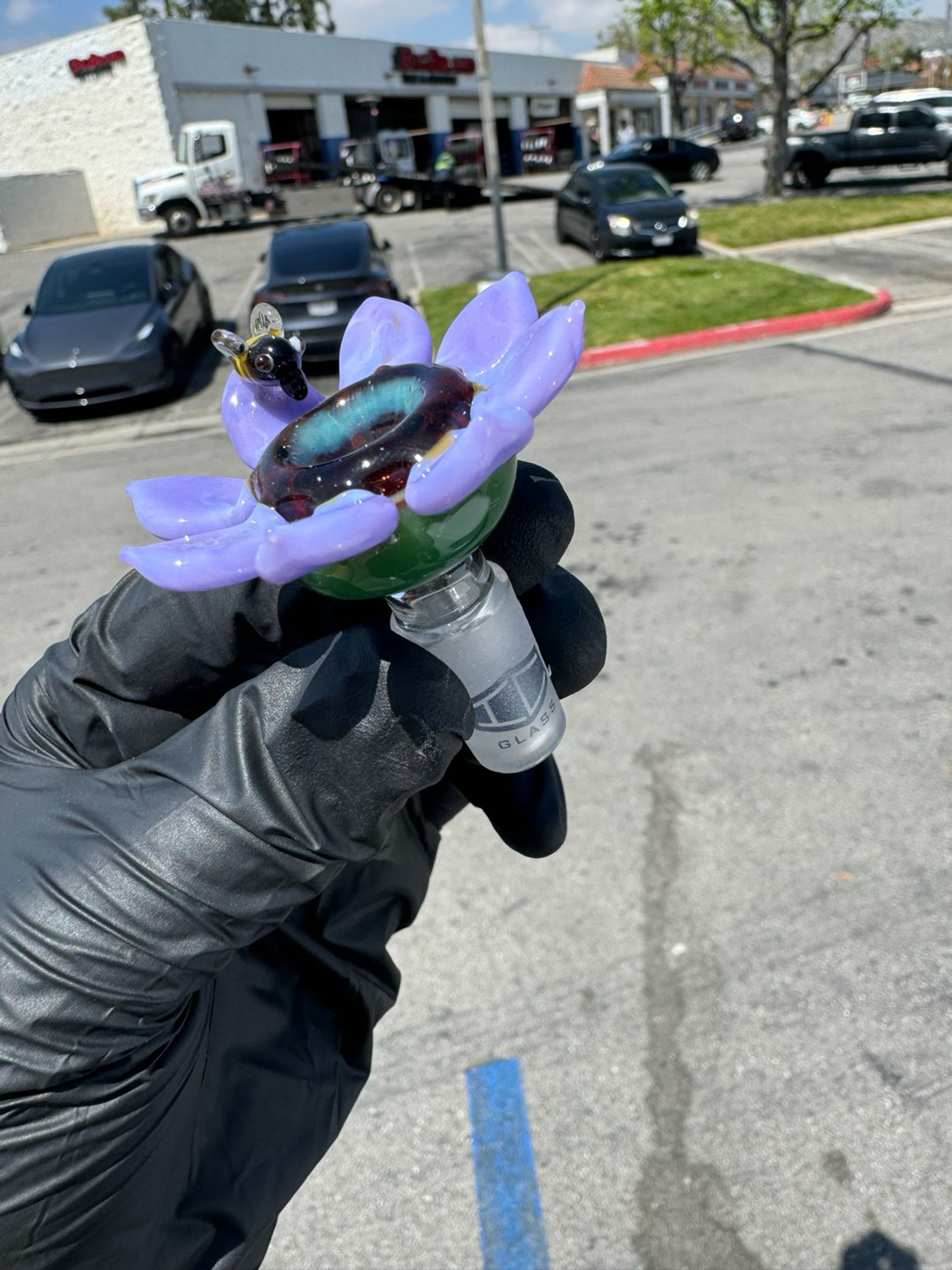 Preview pic of Icglass Pollen bee lilac slide