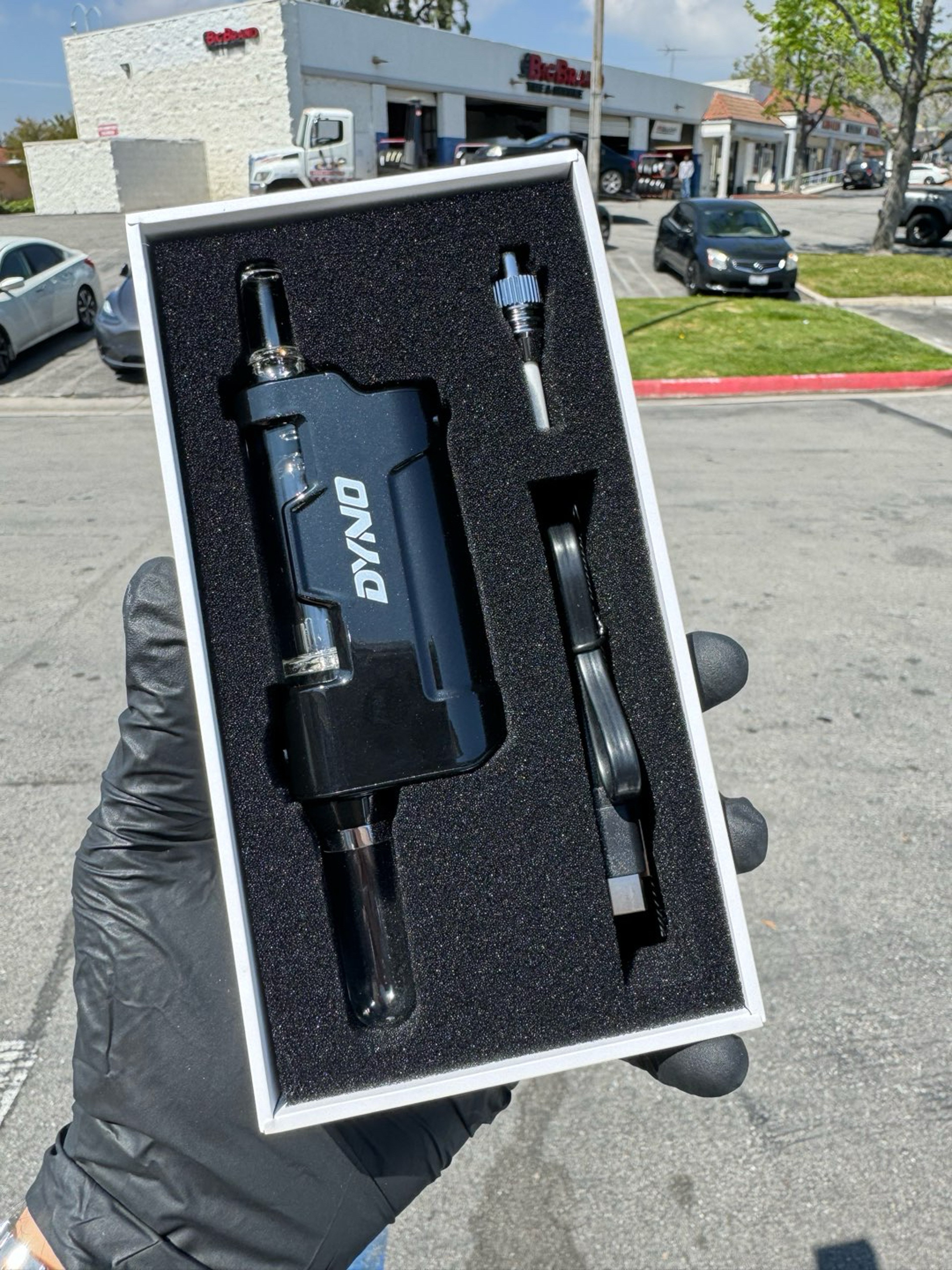 Preview pic of Yocan Dyno black electric dip