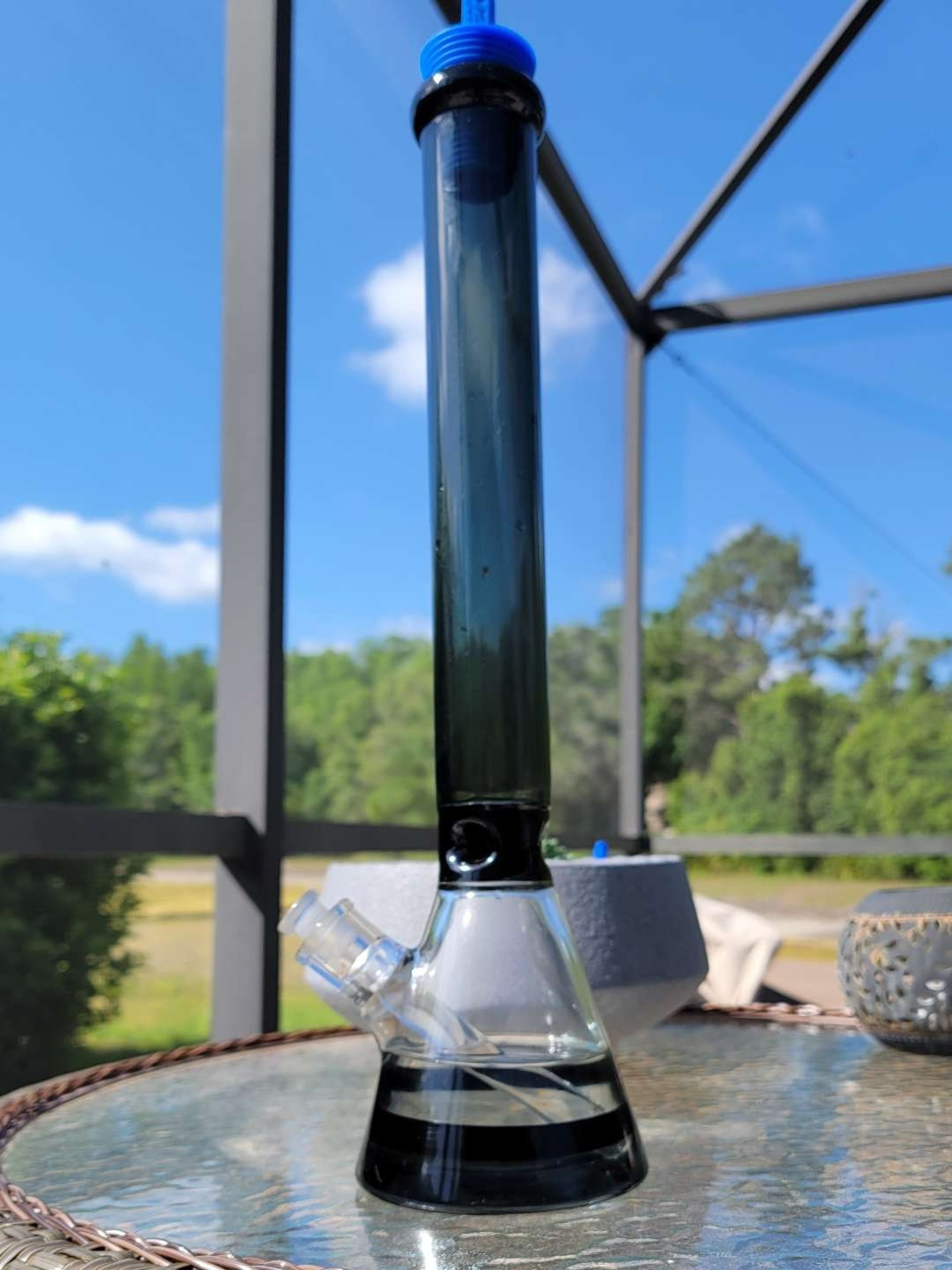 Preview pic of Black Beaker - 18.5in