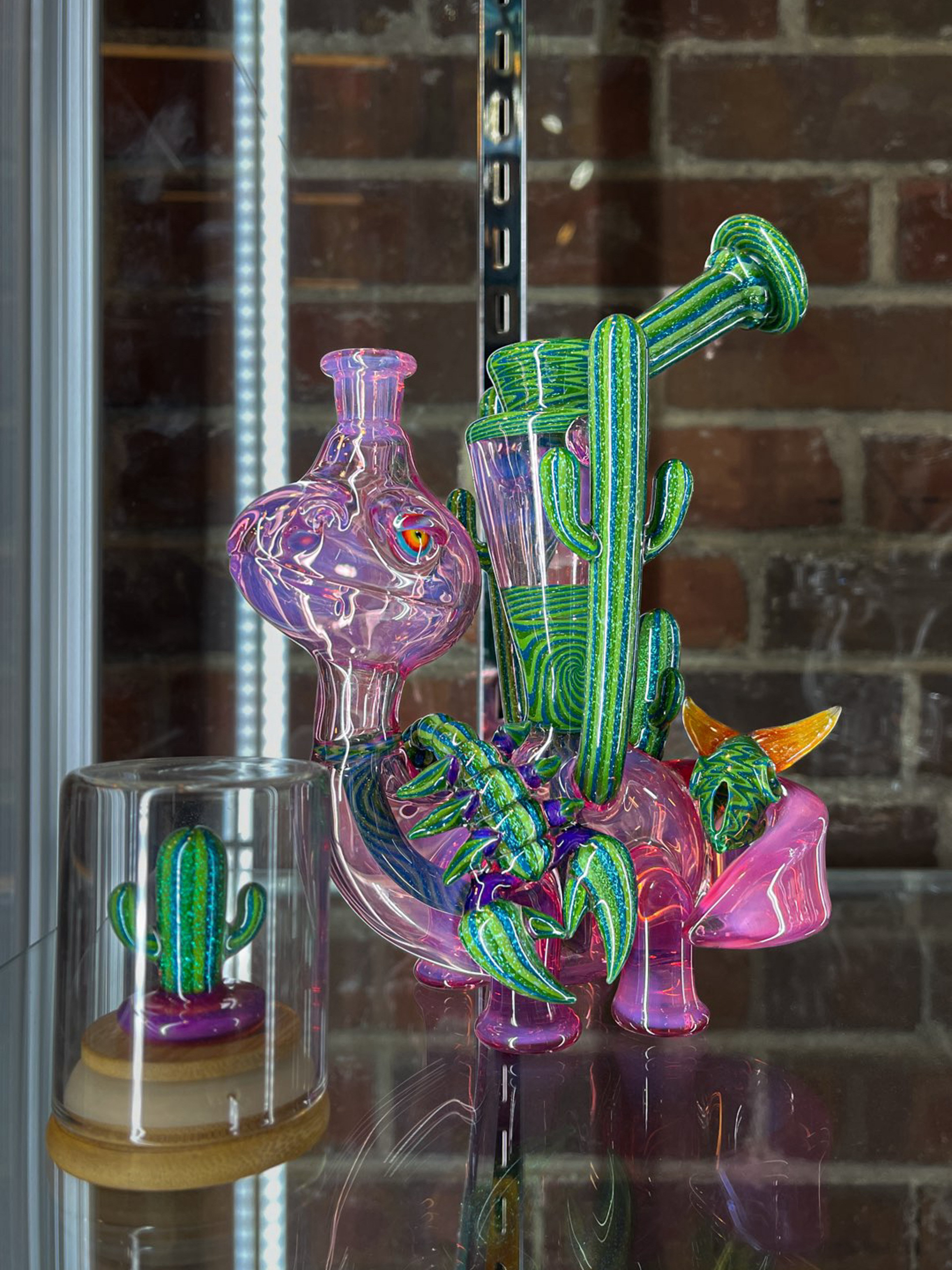 Preview pic of ELBO x Darby Holms