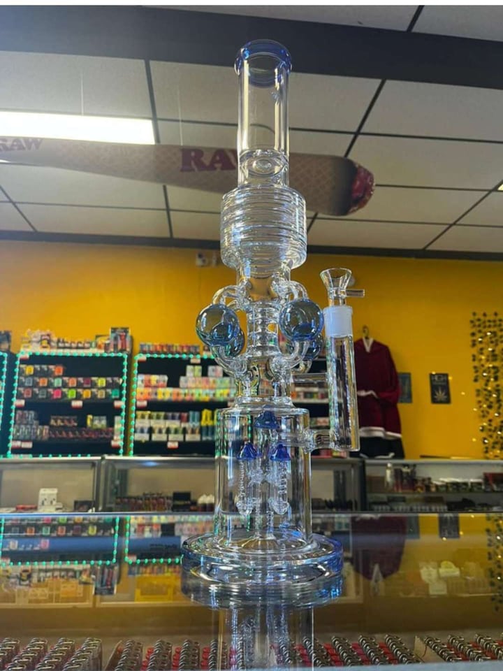 Tall Thick Glass Recycler Rig