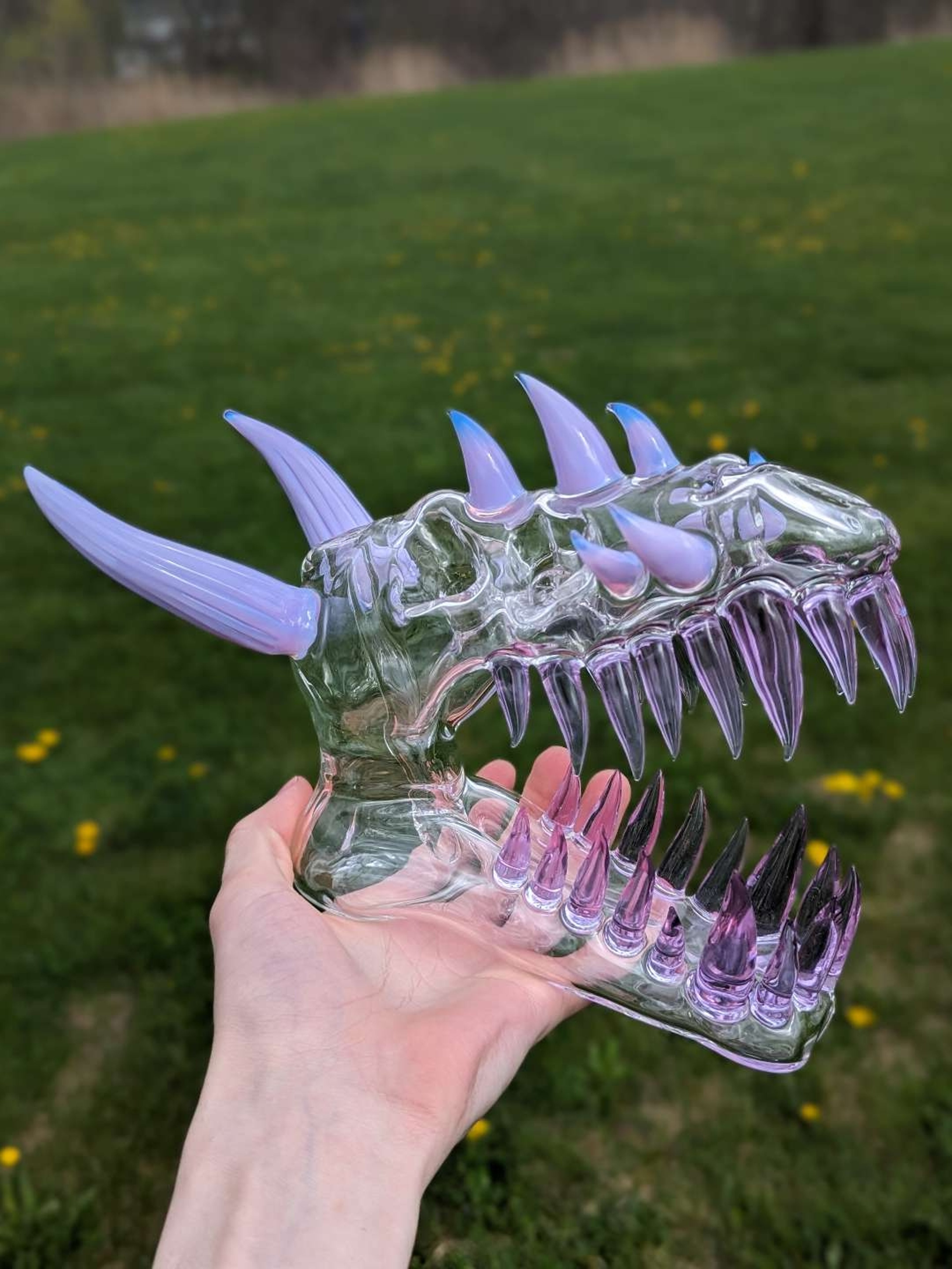 Preview pic of Eka Glass XL Dragon Skull Sculpture Dab Rig