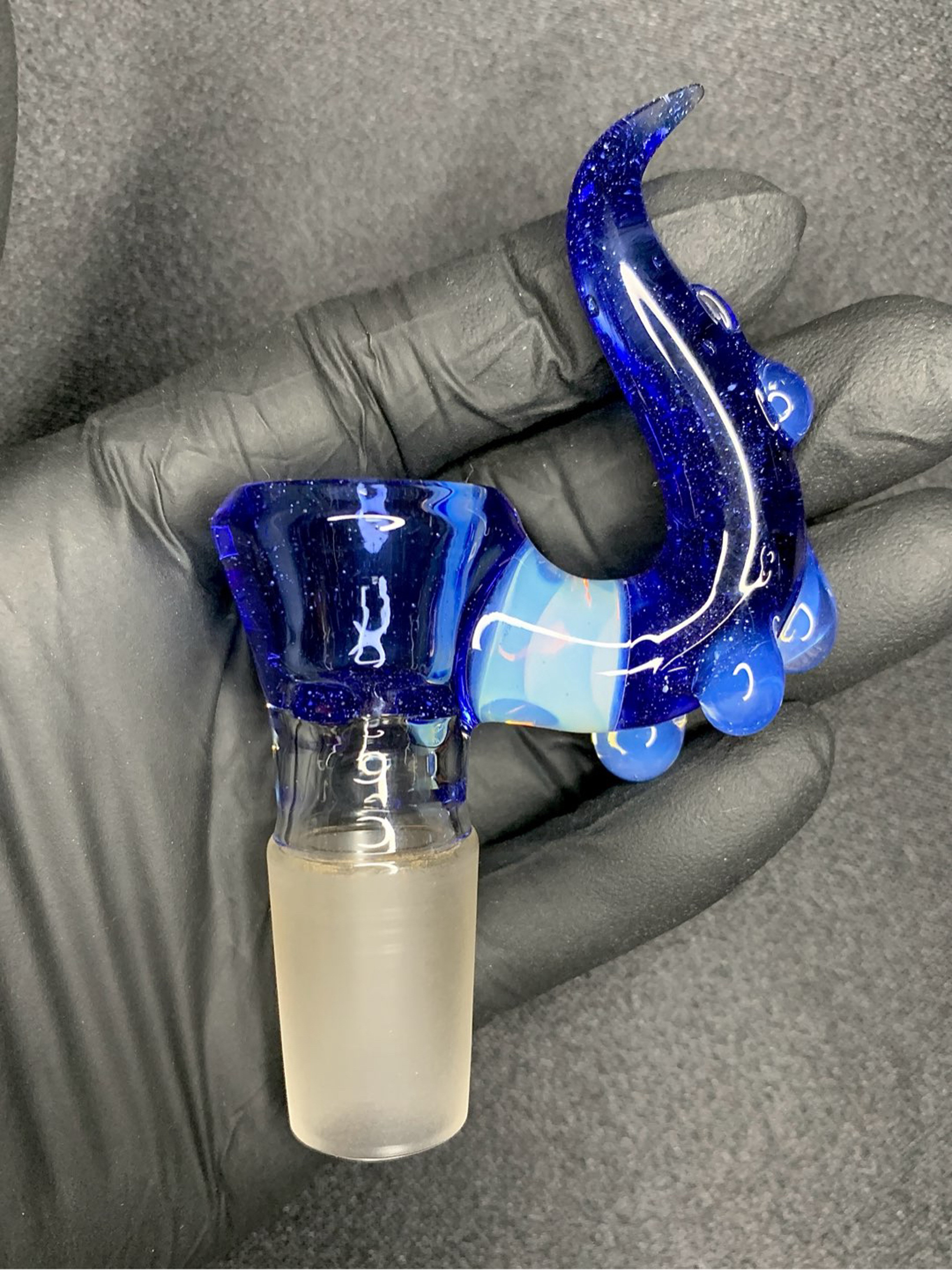 Preview pic of UV Fire Water/Glopal 18mm drip horn slide