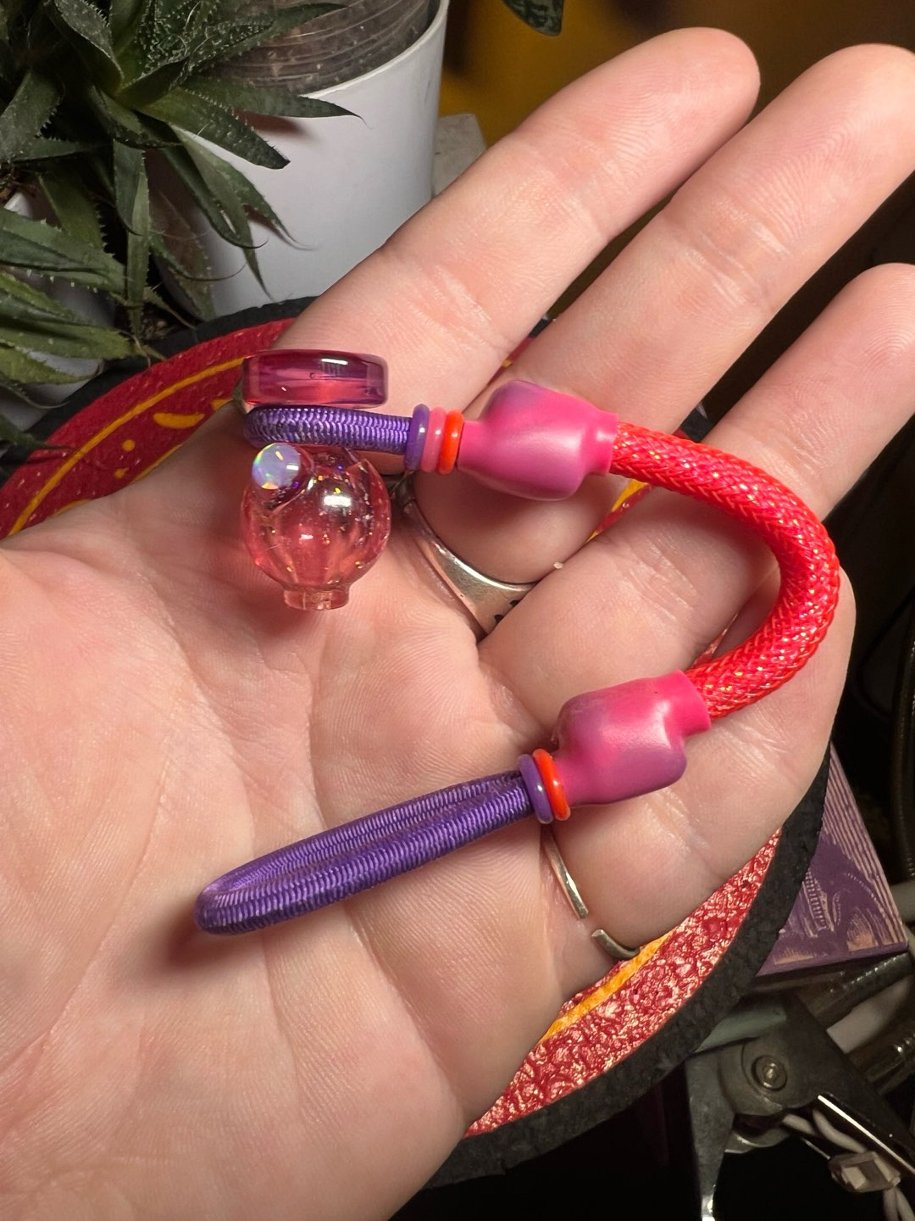Preview pic of MGD Puffco Peak Bubble Cap + Tether