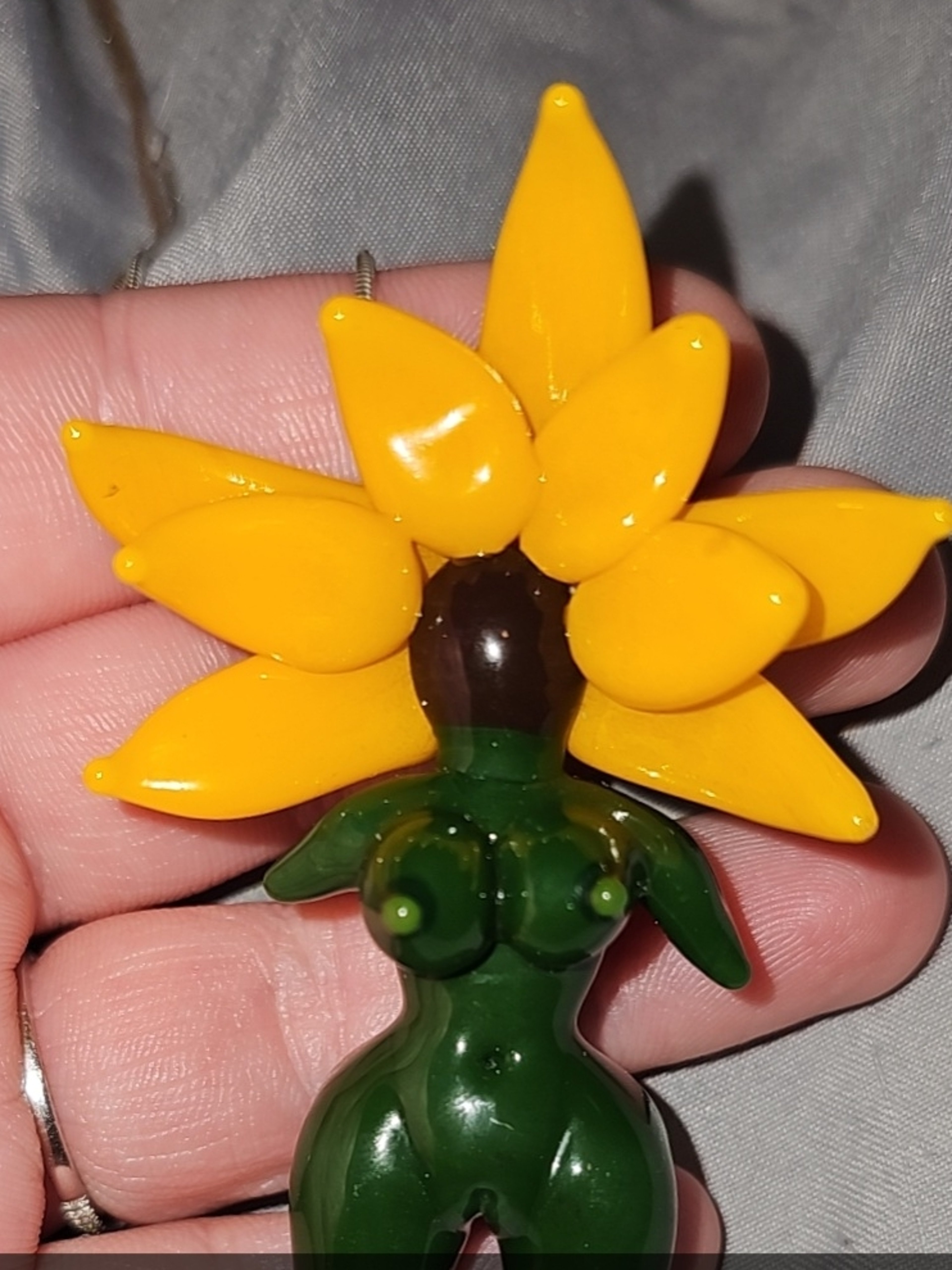Preview pic of Sunflower Goddess