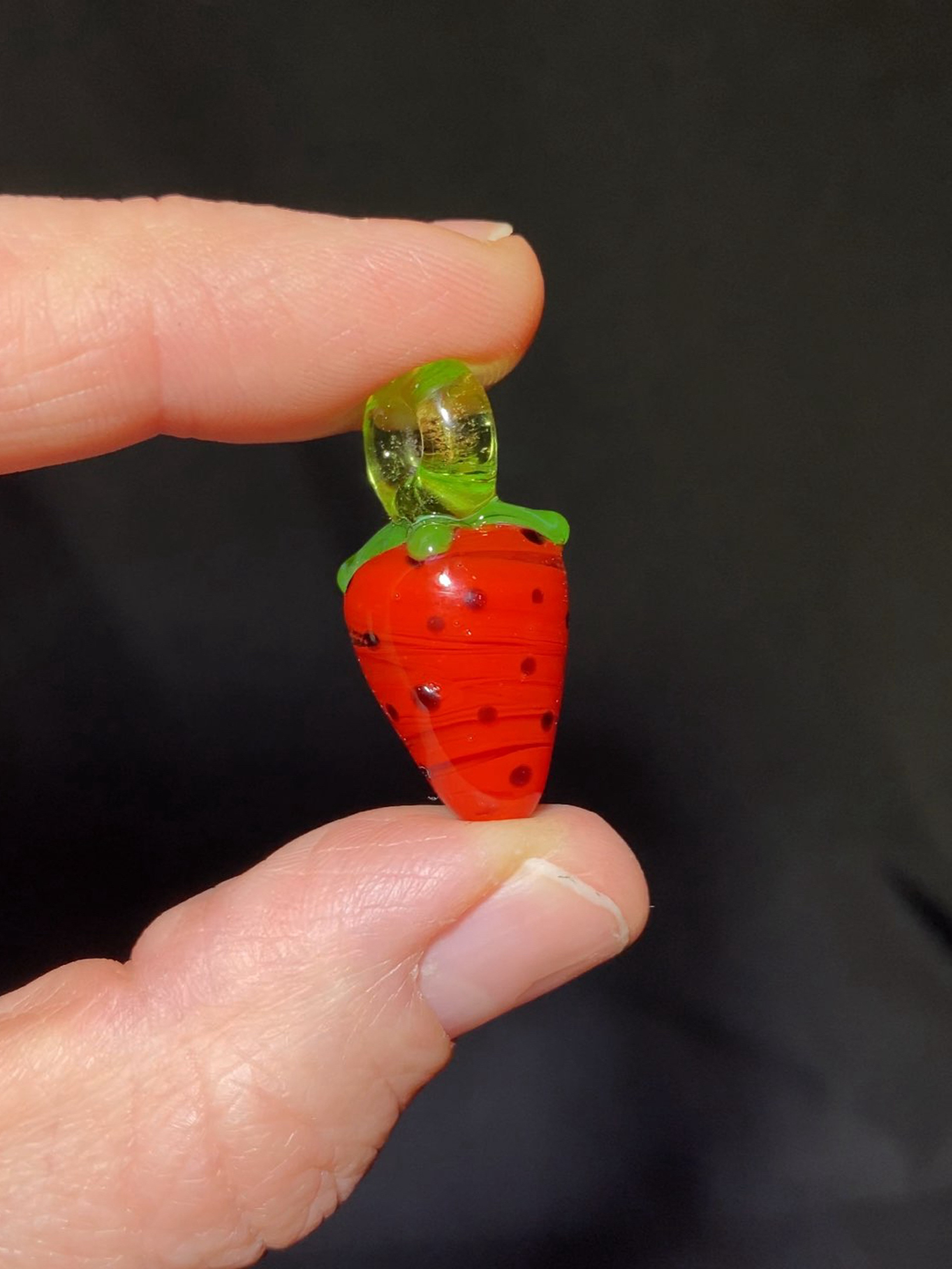 Preview pic of Strawberry Pendant