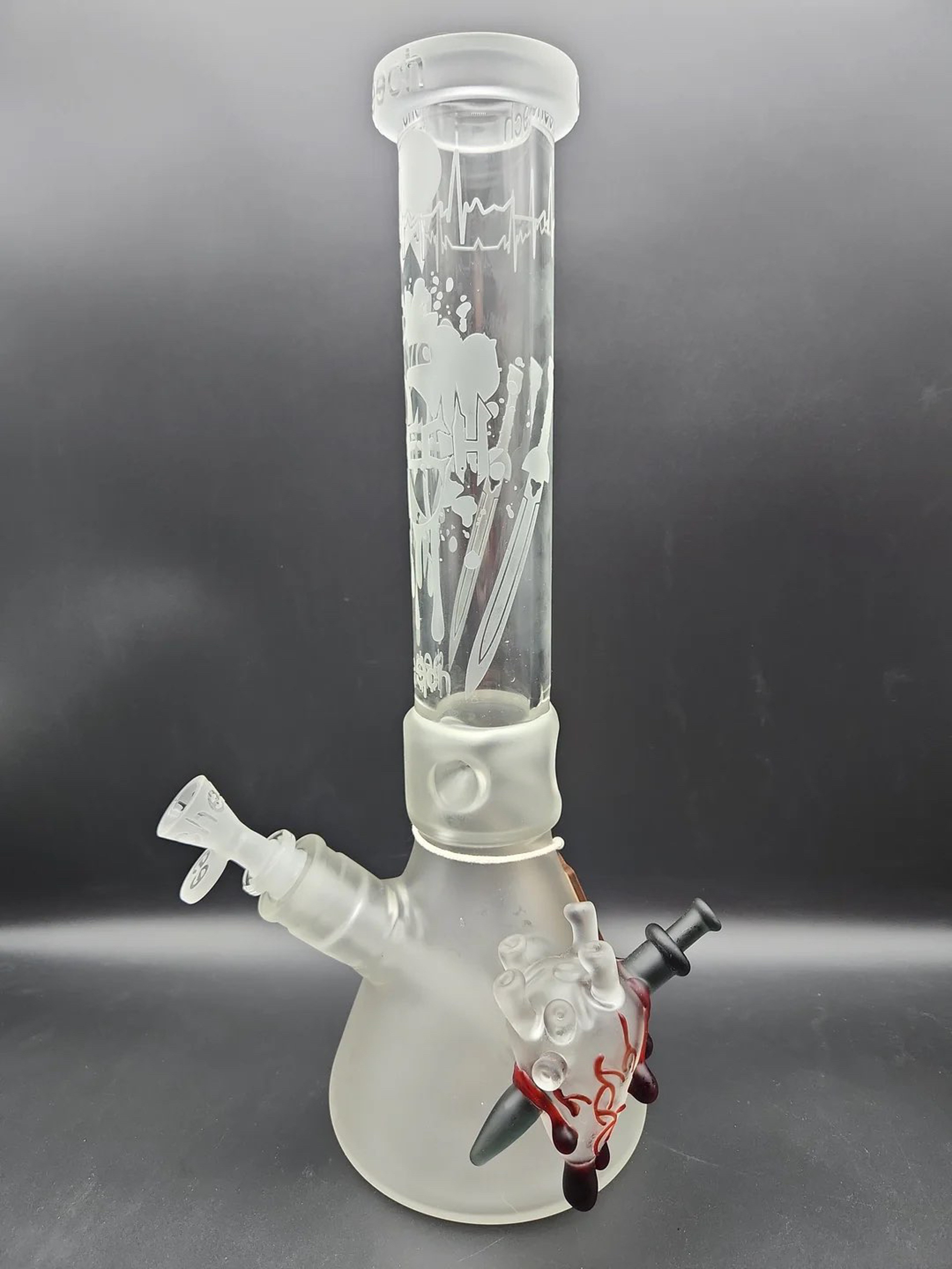Preview pic of Cheech Sandblasted Pulsing Heart Beaker