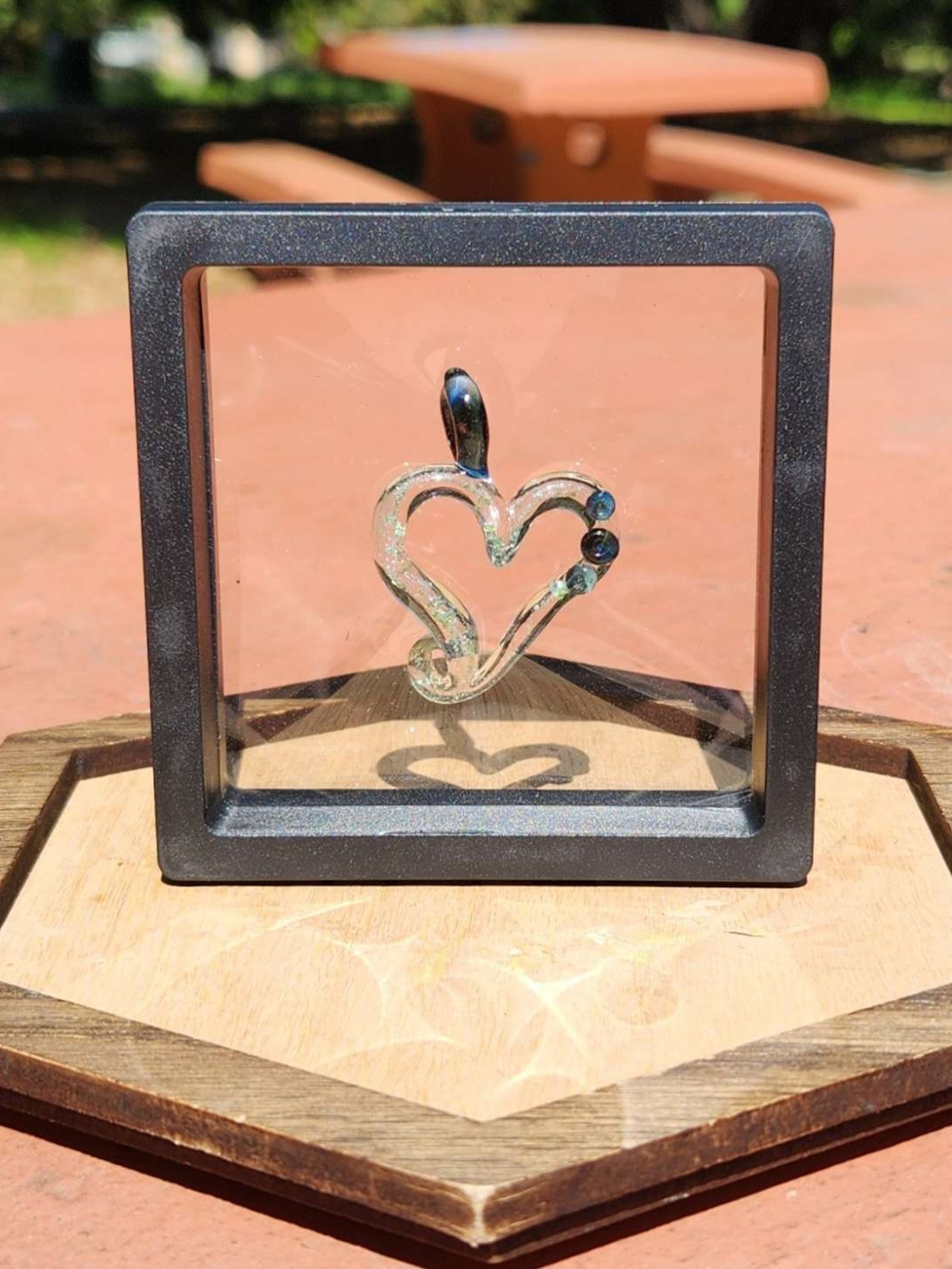 Preview pic of Luster Heart Pendant
