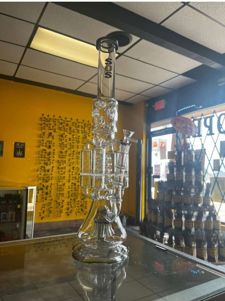 Black 🖤 Tall Thick Glass Recycler Rig