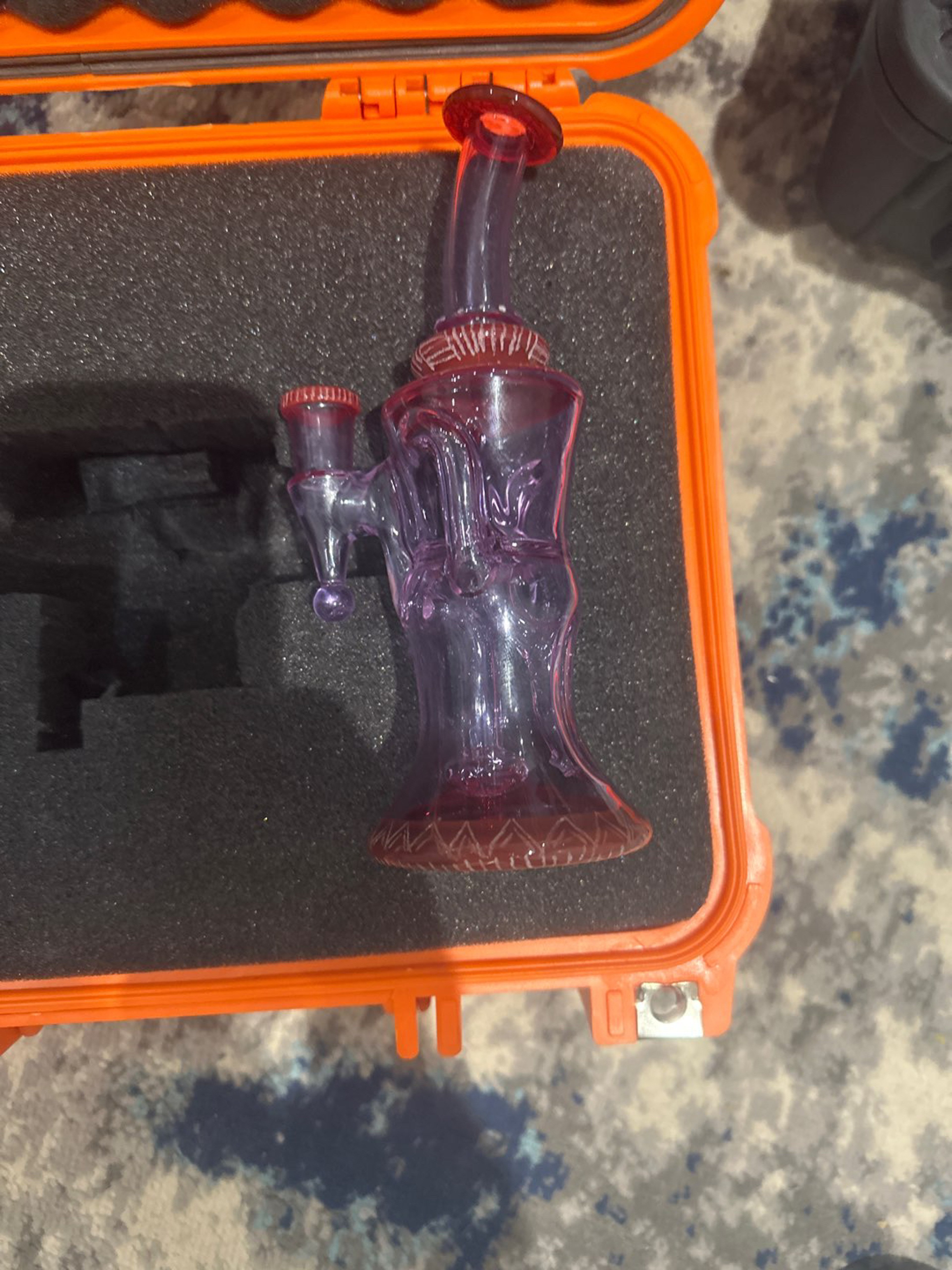Preview pic of Plato glassworks Carved custom gilcycler