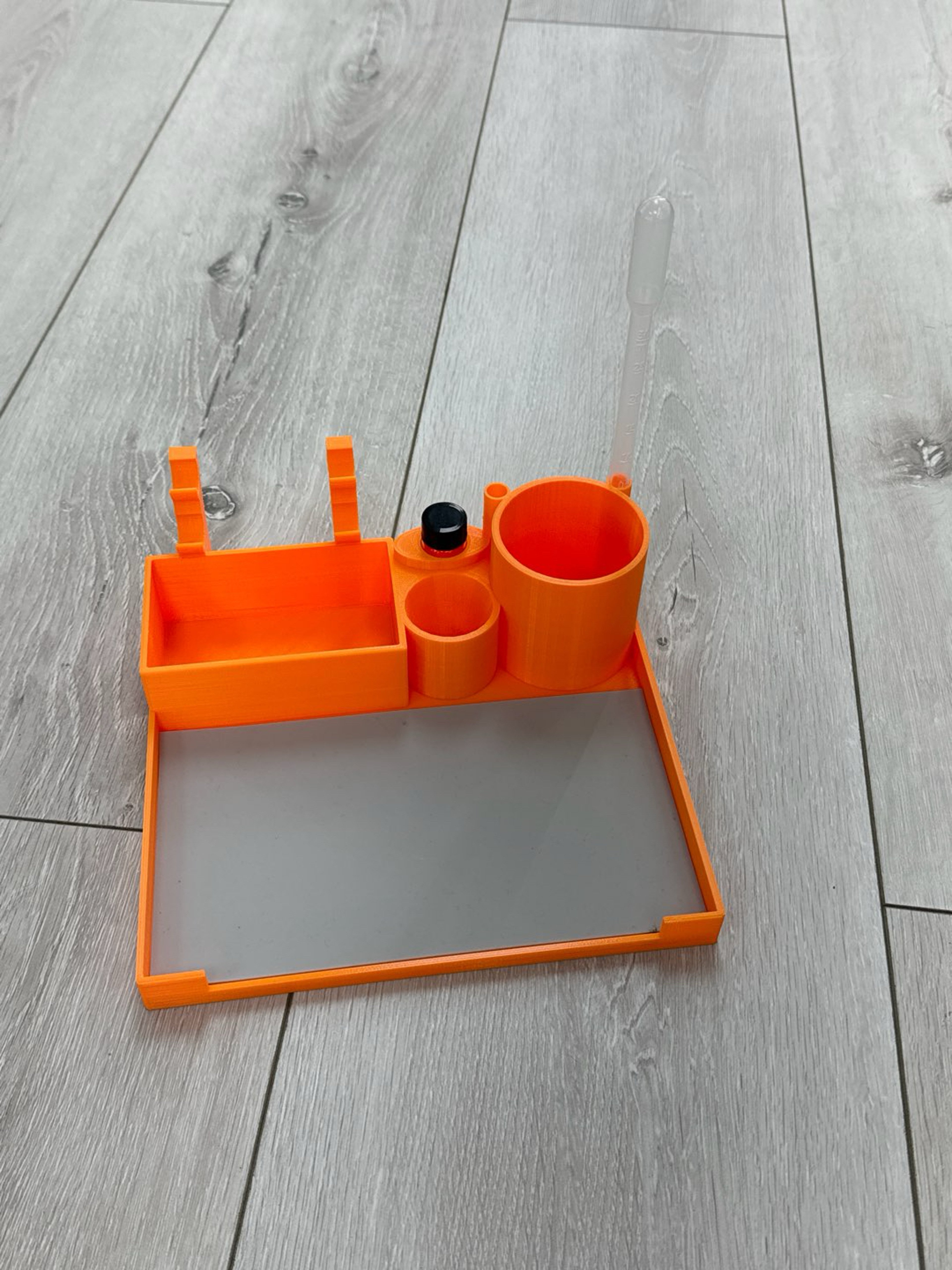 Preview pic of Official dab tray orange