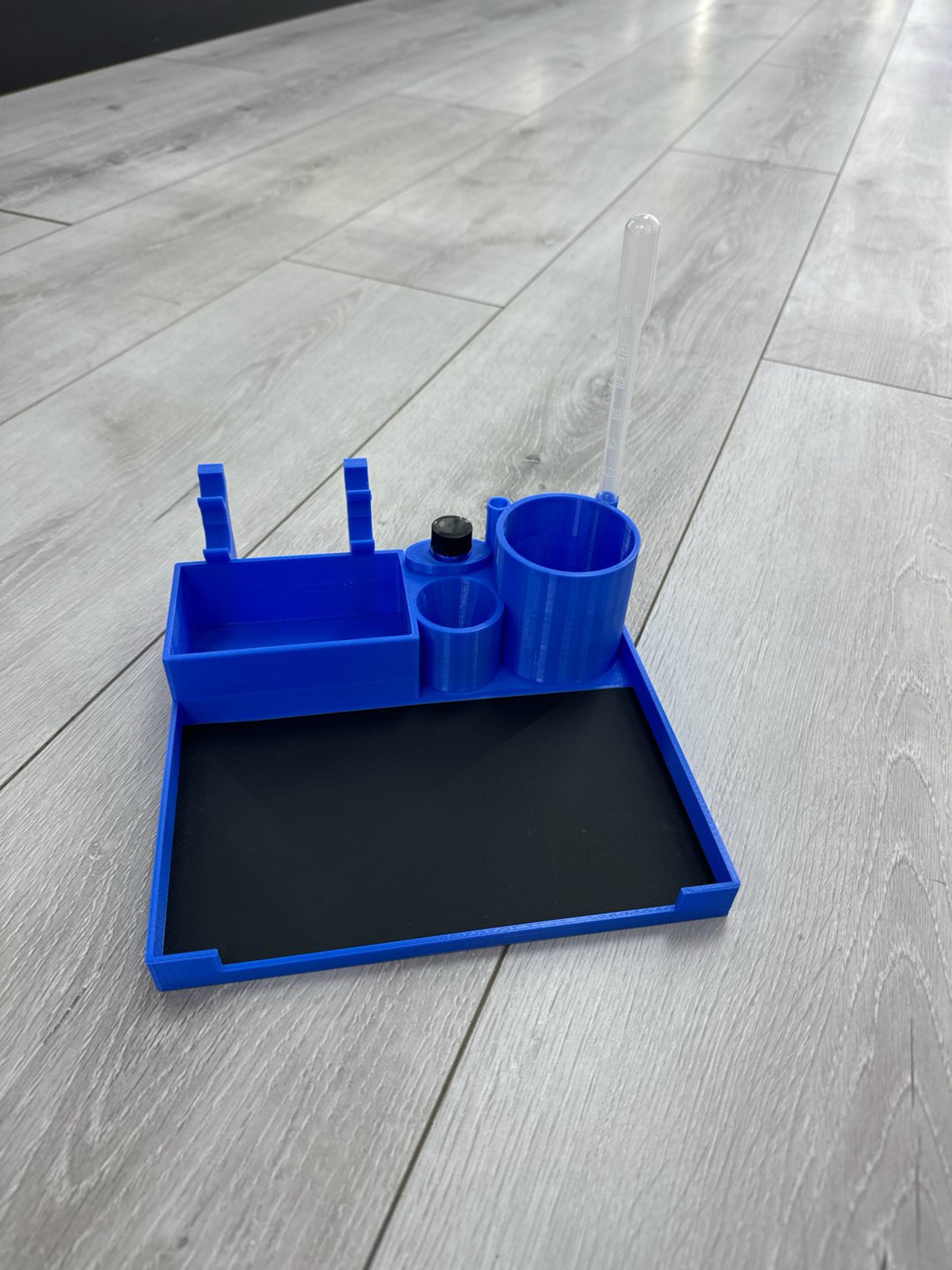 Preview pic of Official dab tray blue